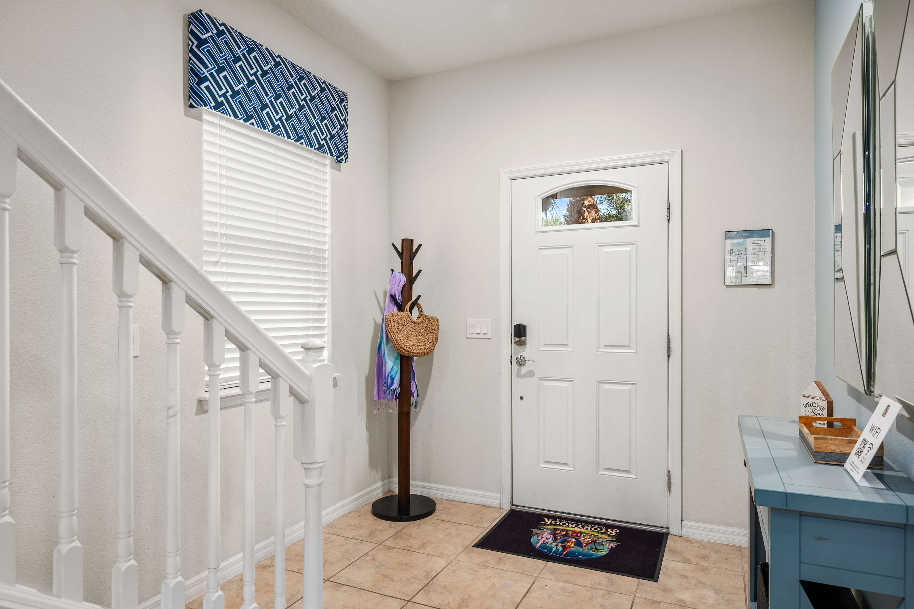 Elegant villa near Disney w/ pool & gameroom