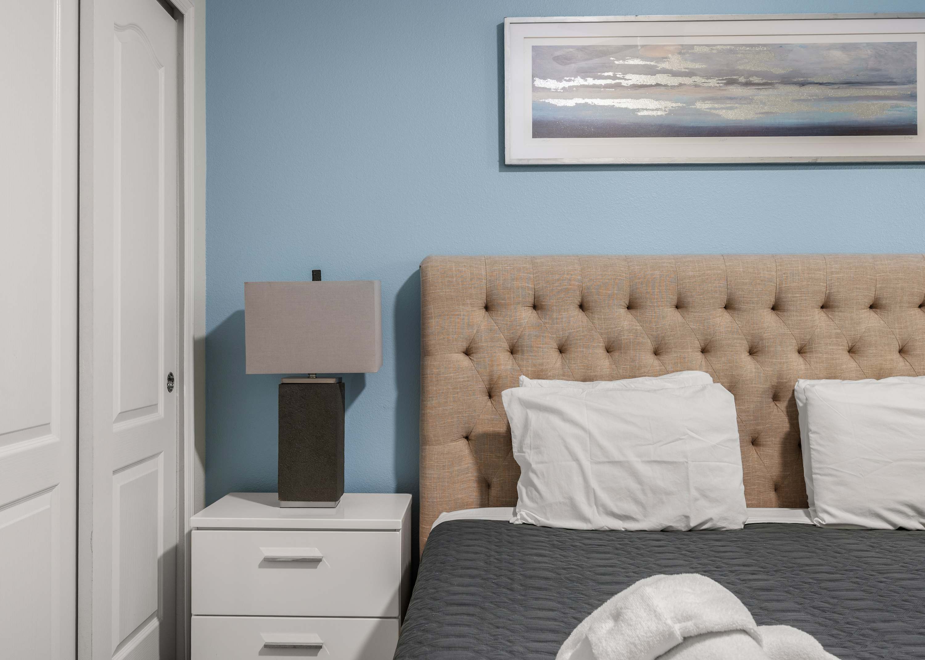 Elegant villa near Disney w/ pool & gameroom