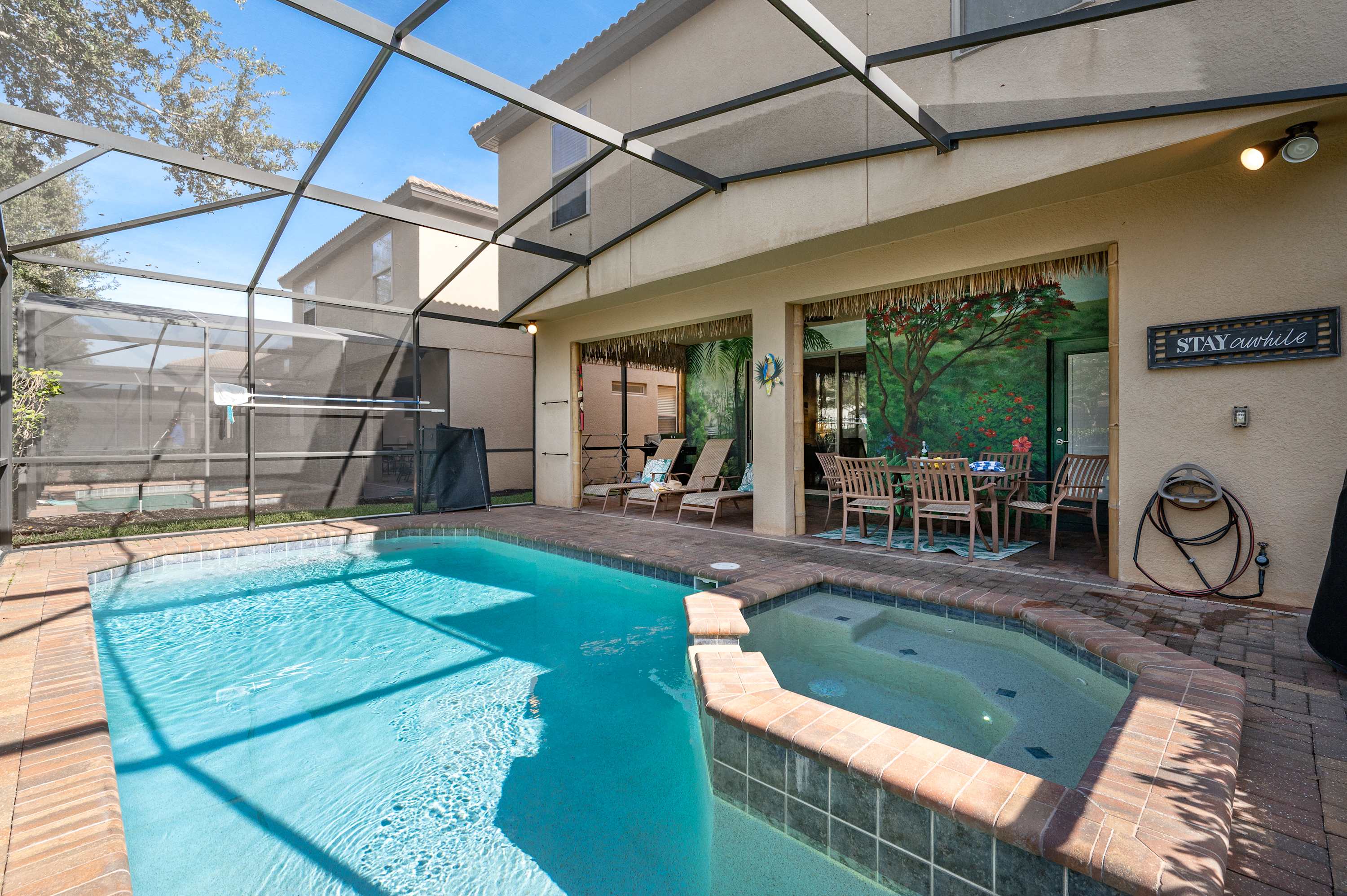 Elegant villa near Disney w/ pool & gameroom