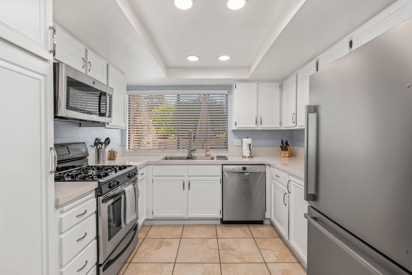 @ Marbella Lane - Gem w/ Outdoor Fun Pool & Trails
