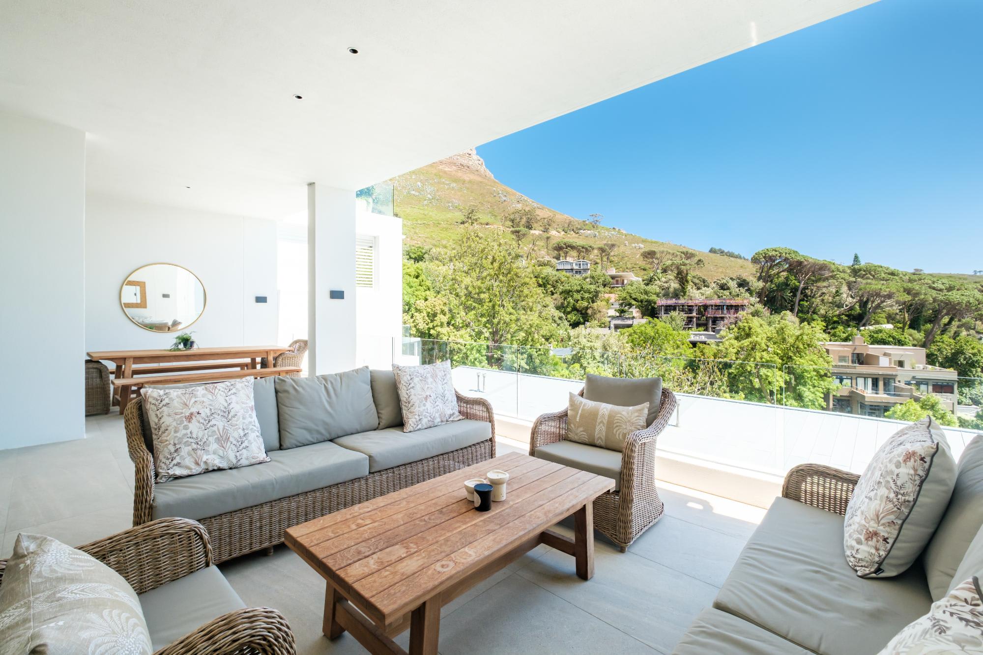 Similar Property Higgovale 4bed in Secure Estate 11 The Quarry