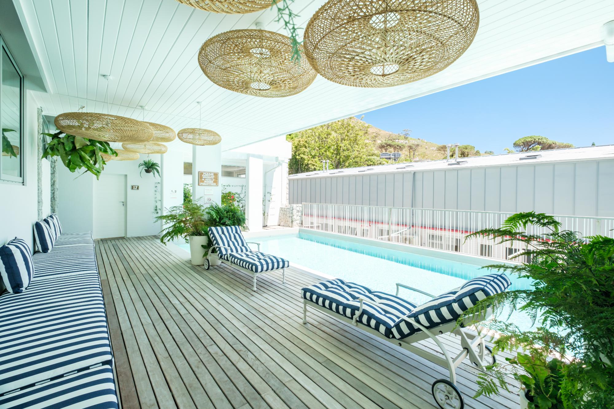 Stylish 4Bed in Higgovale Estate 12 The Quarry 4