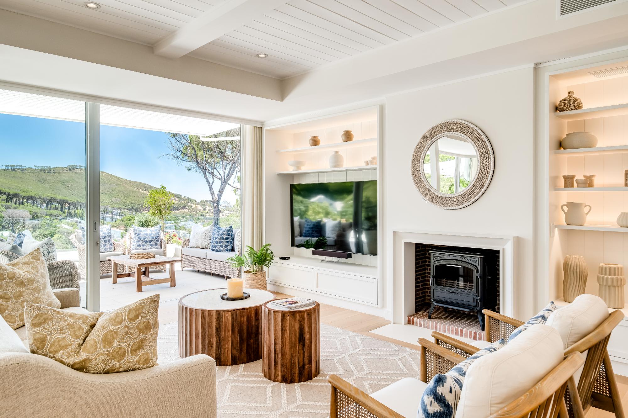 Lions Head View 4Bed Penthouse 14 The Quarry | Photo 2