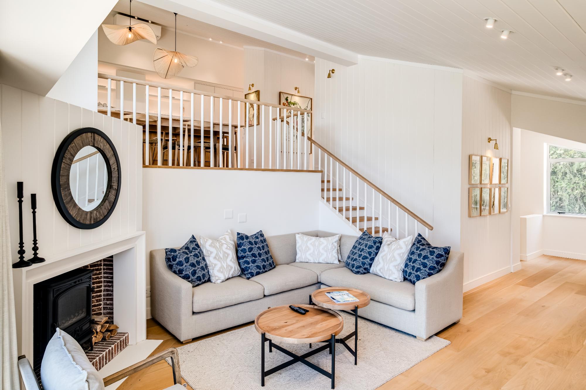 Modern Secure 4Bed in Higgovale 16 The Quarry 5