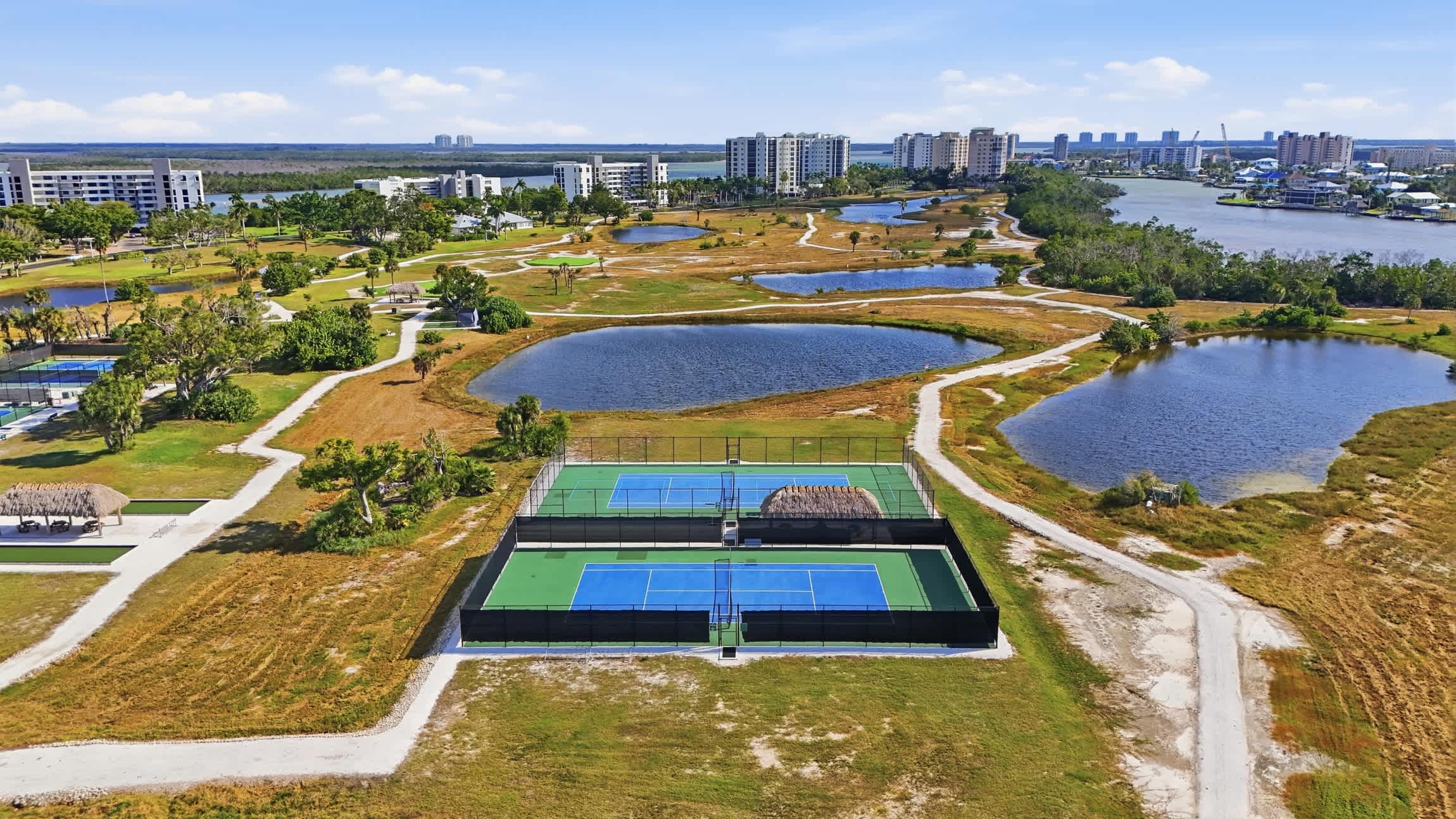Luxury Bay Side Condo on Fort Myers Beach FL | Photo 36