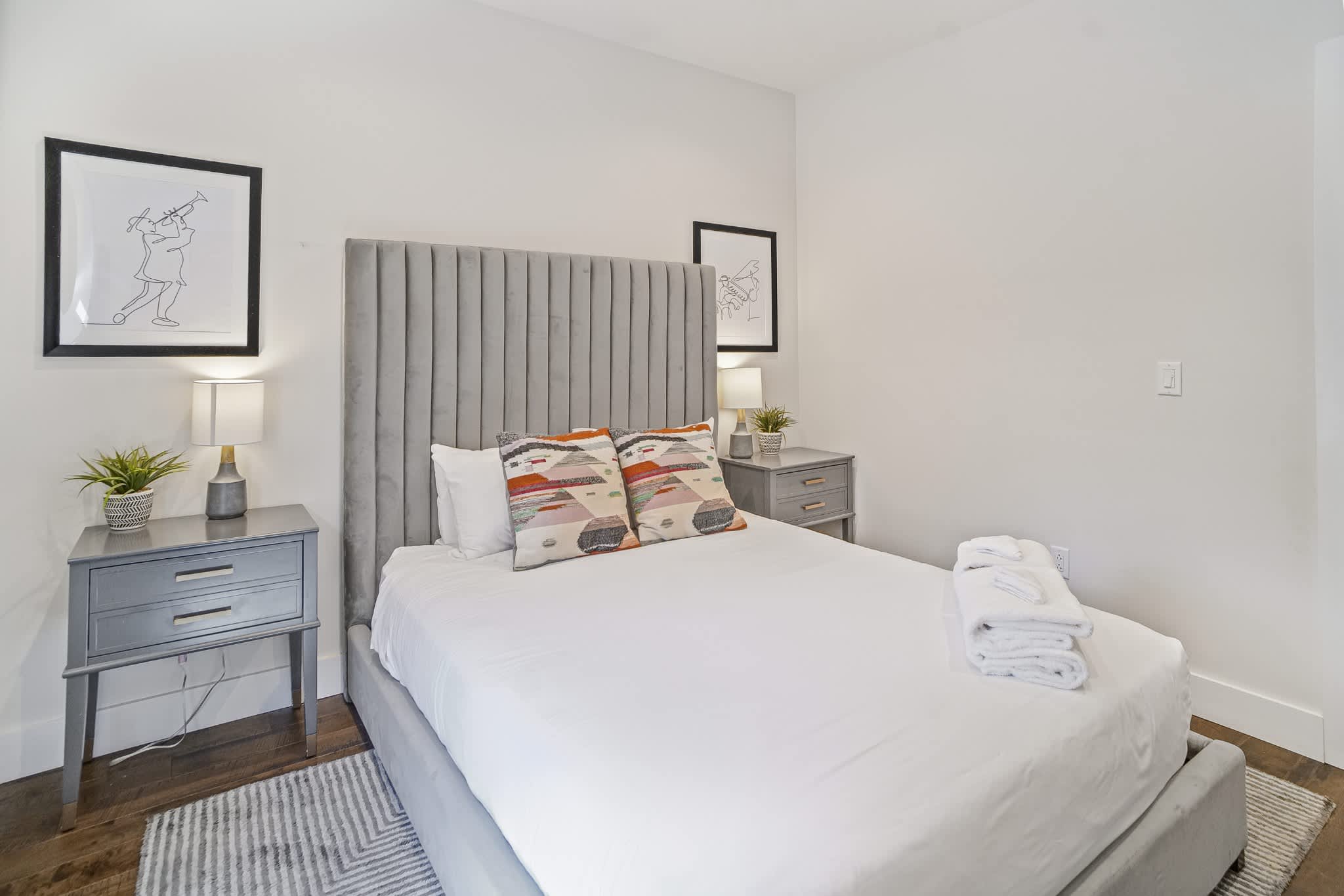 Downtown 1865 Condo | Sleeps 6 | Near Broadway