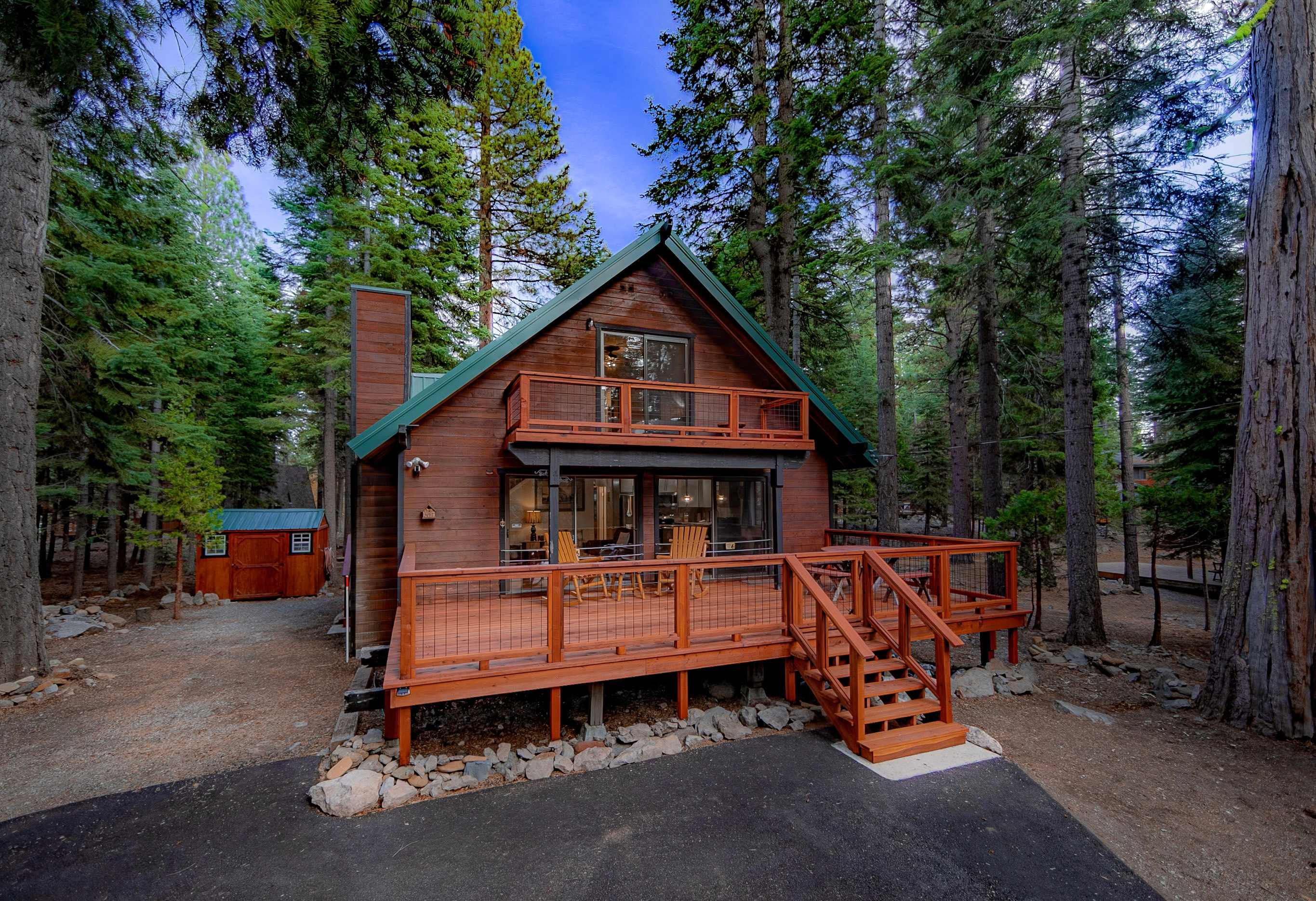 Whispering Pines Cabin For 6