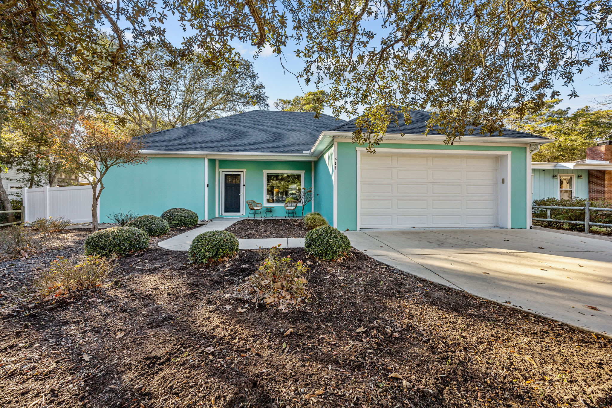 Oak Island Ranch with Firepit and Hot Tub — Oak Island, NC — vacation rental