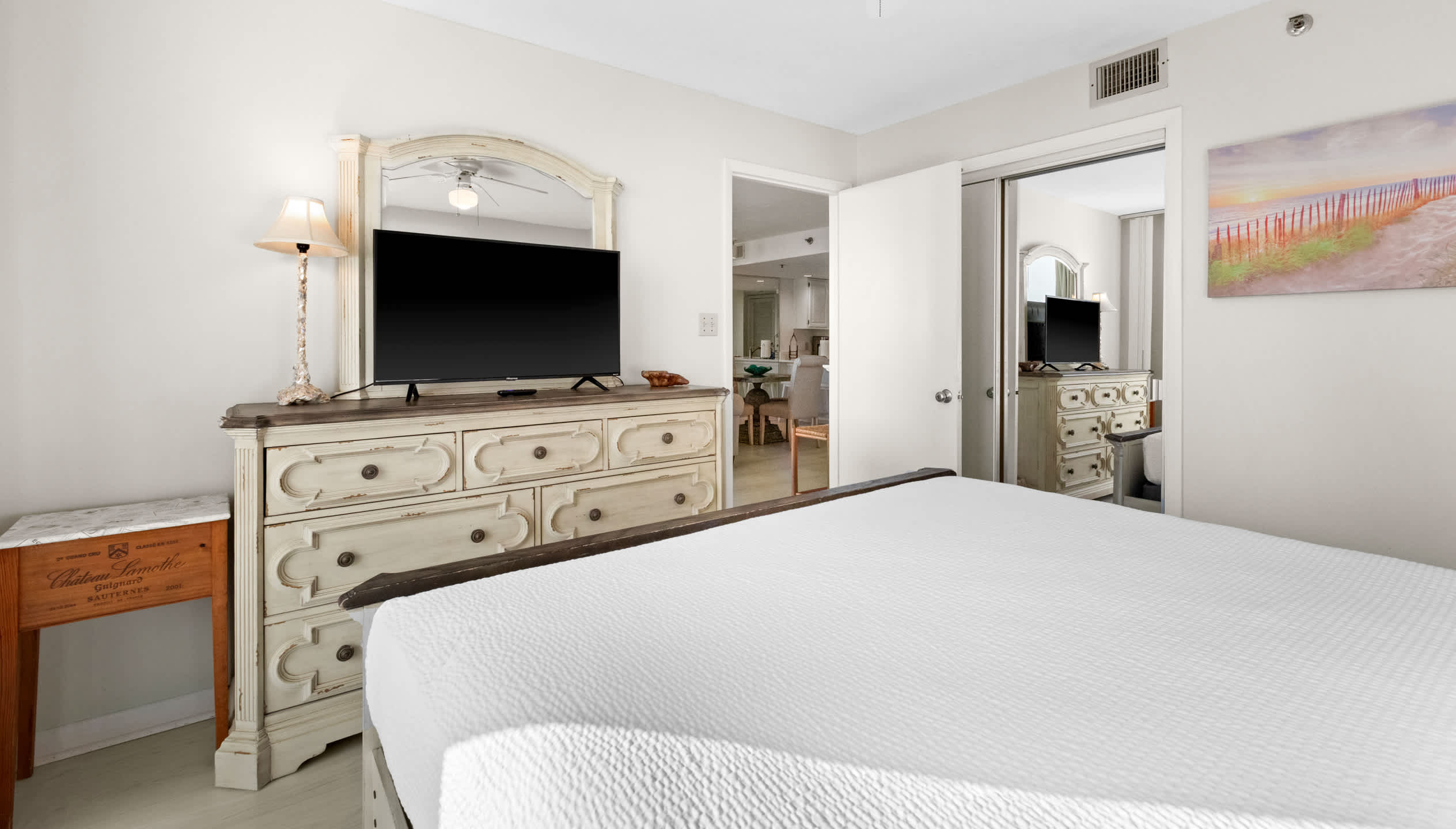 One Seagrove Place 0107 | Photo 15