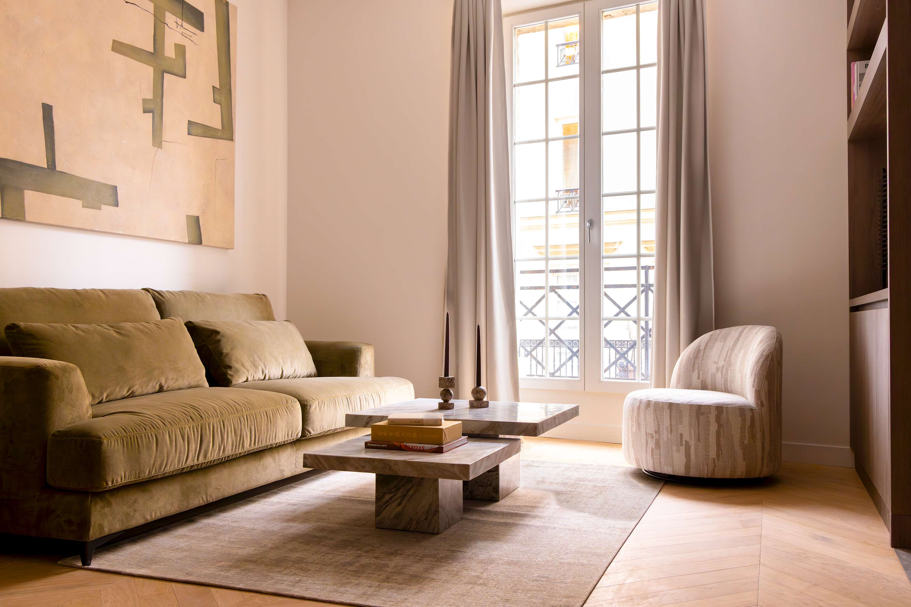 Harmony Collection II 2BR 6P AC Opera Grevin