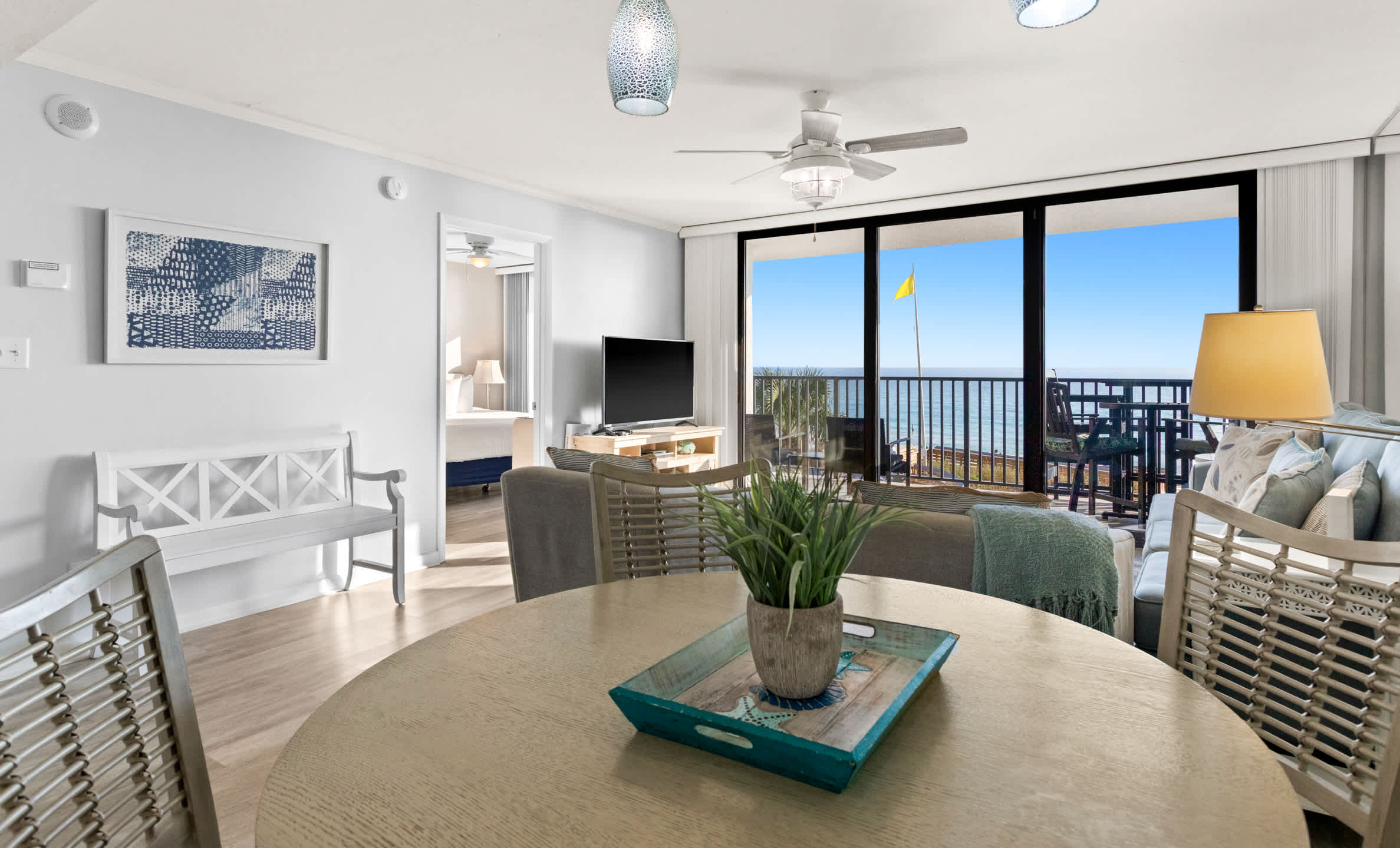 One Seagrove Place 0202 | Photo 7