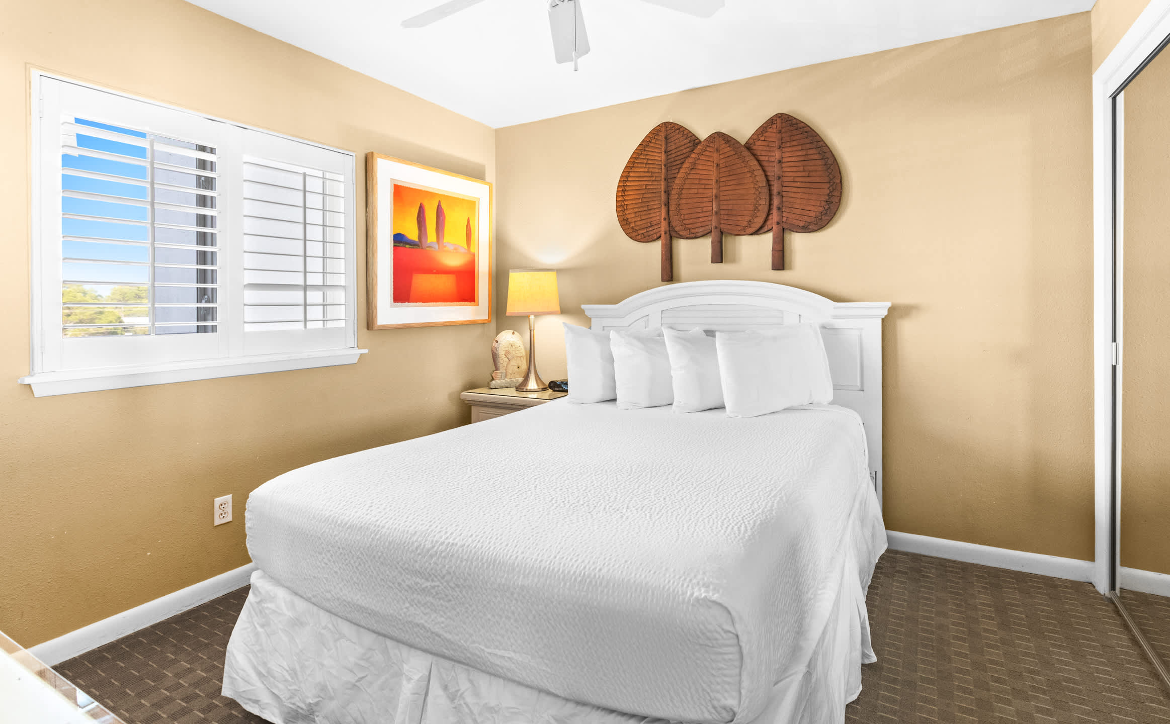 One Seagrove Place 0506 | Photo 17