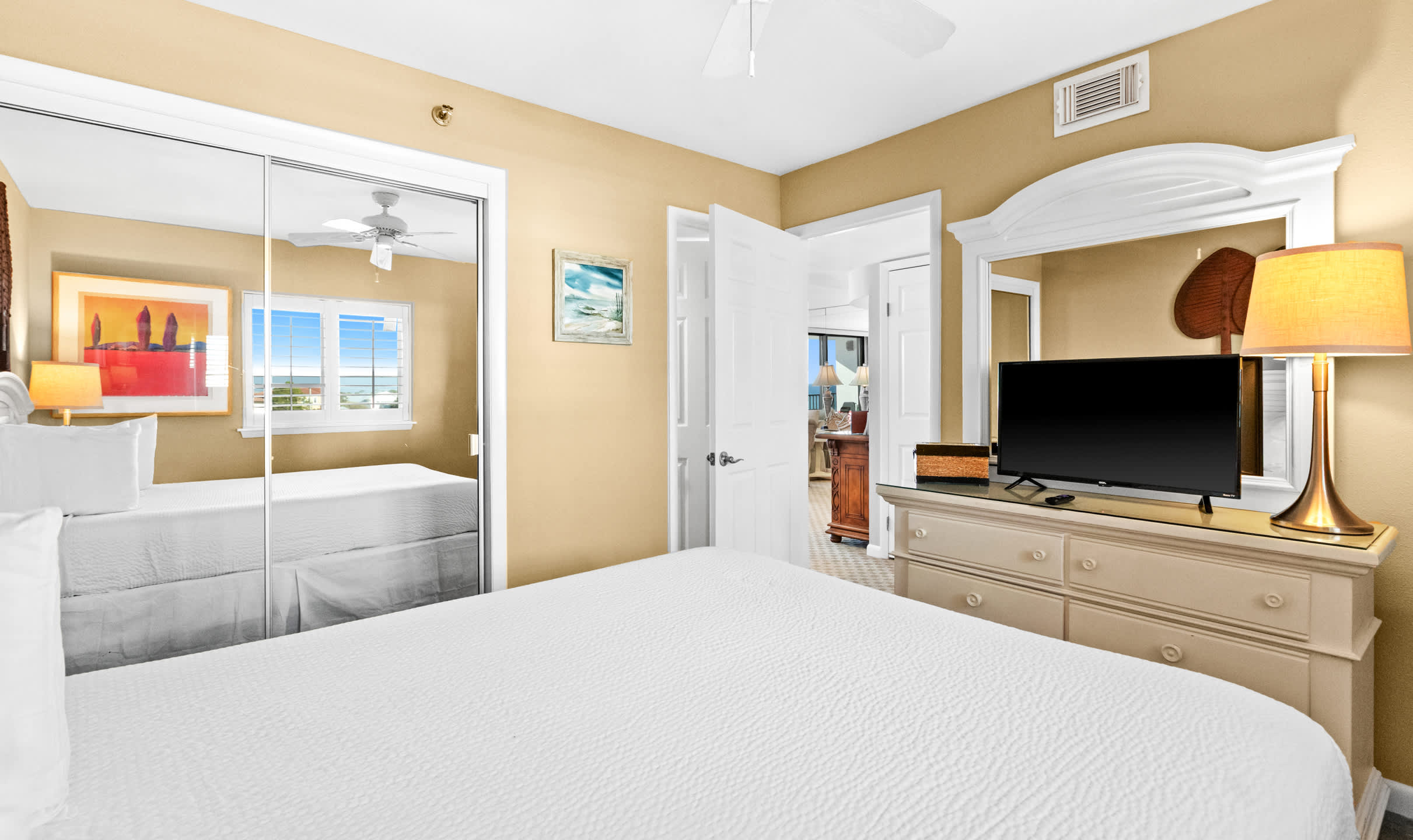 One Seagrove Place 0506 | Photo 18