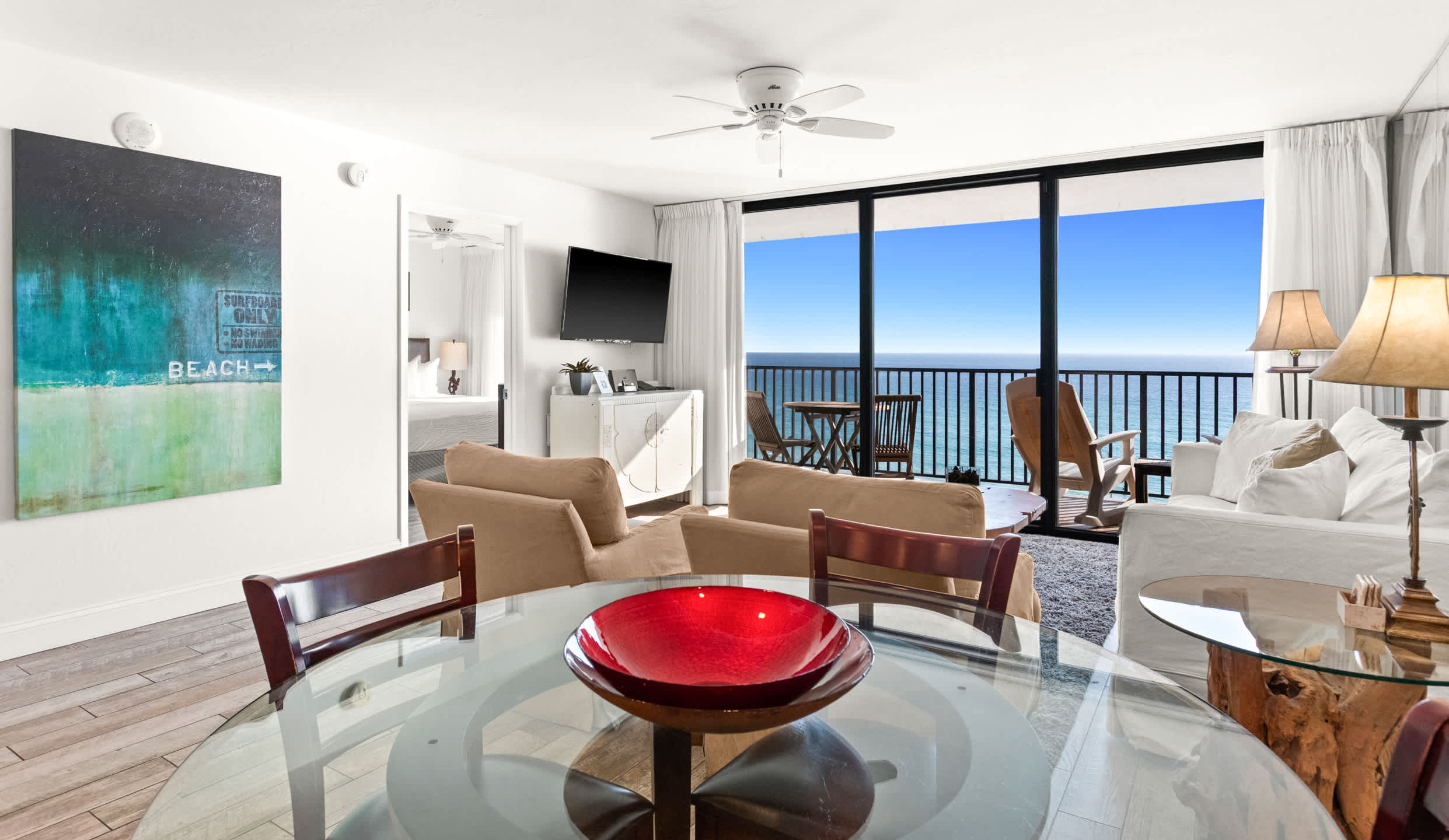 One Seagrove Place 0601 8