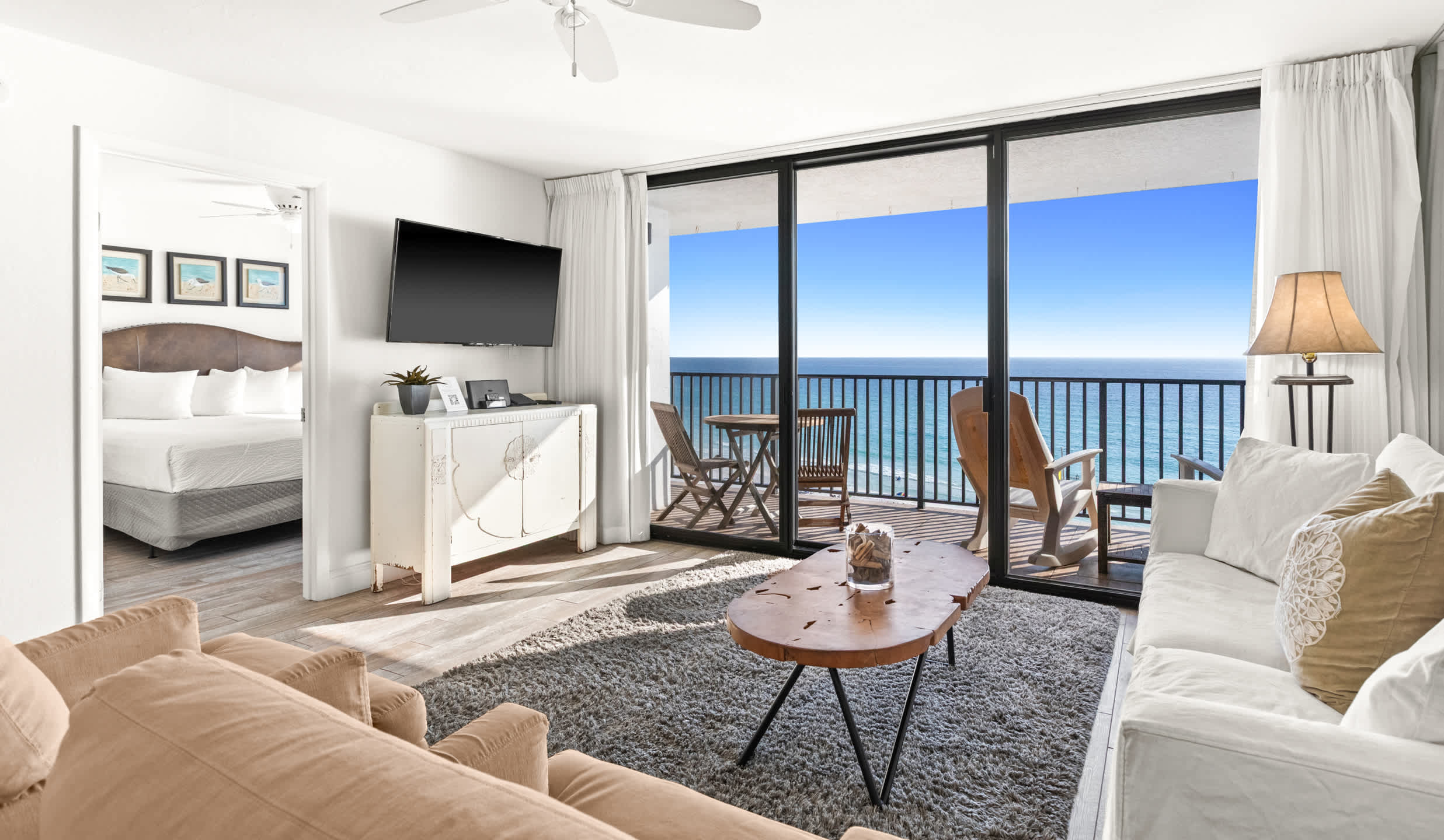 One Seagrove Place 0601 3