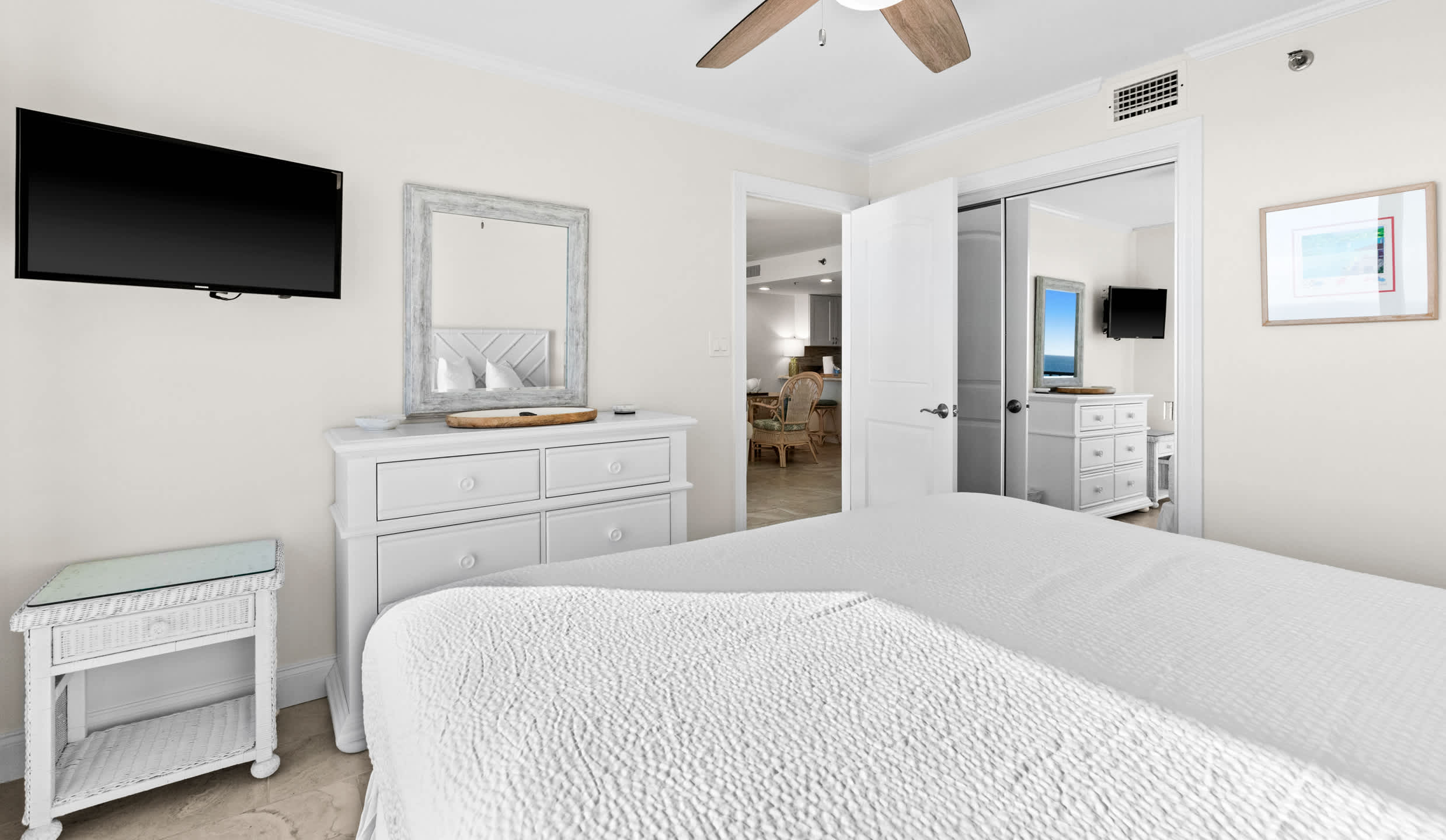 One Seagrove Place 0604 18