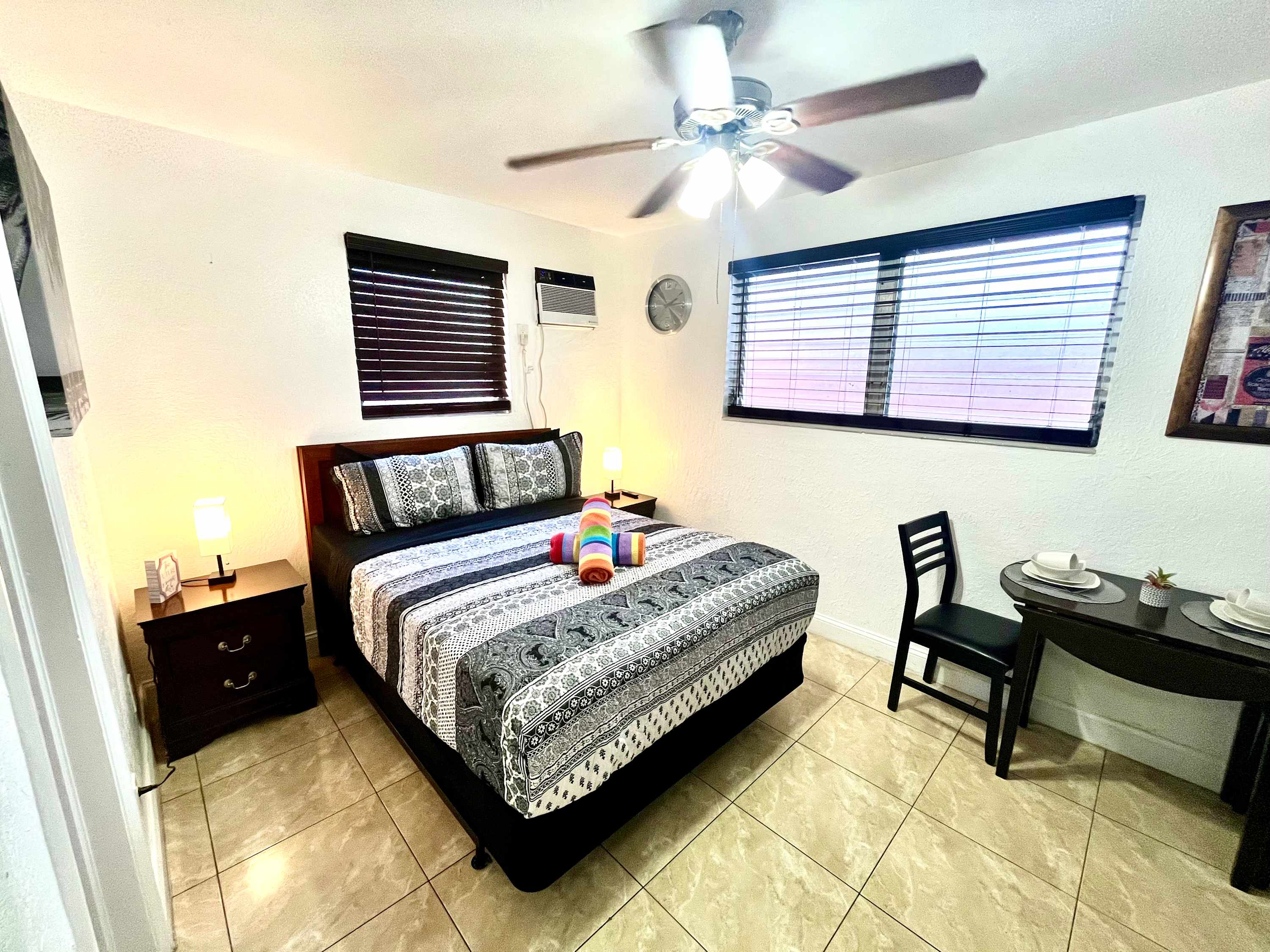 Stylish Coastal Studio Minutes from the Beach — Hollywood, FL — vacation rental