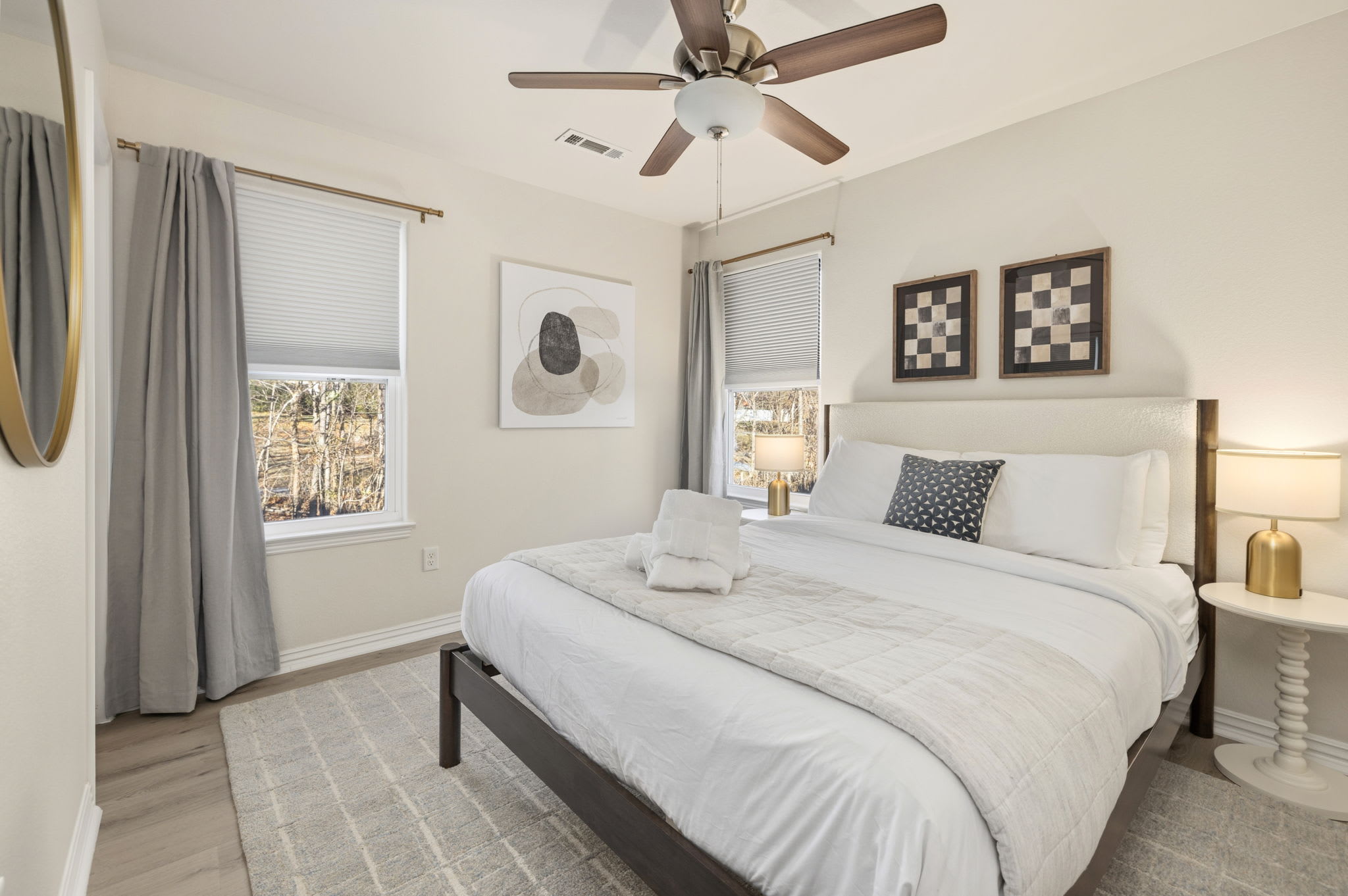 The Encore - 2 mi to Amp - 1 mi to Promenade 6