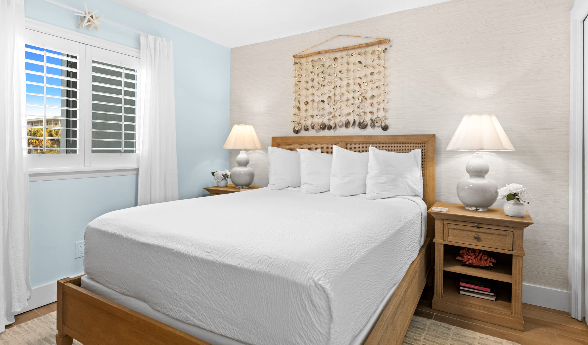 One Seagrove Place 0204 19