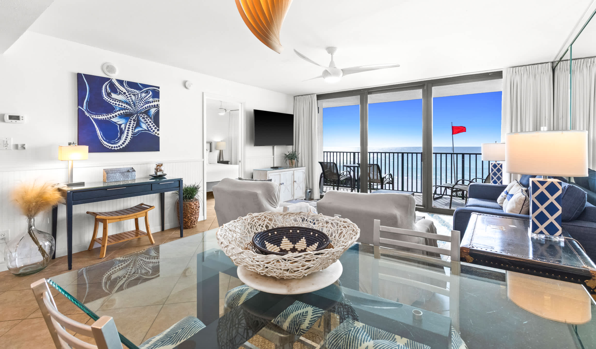 One Seagrove Place 0301 16