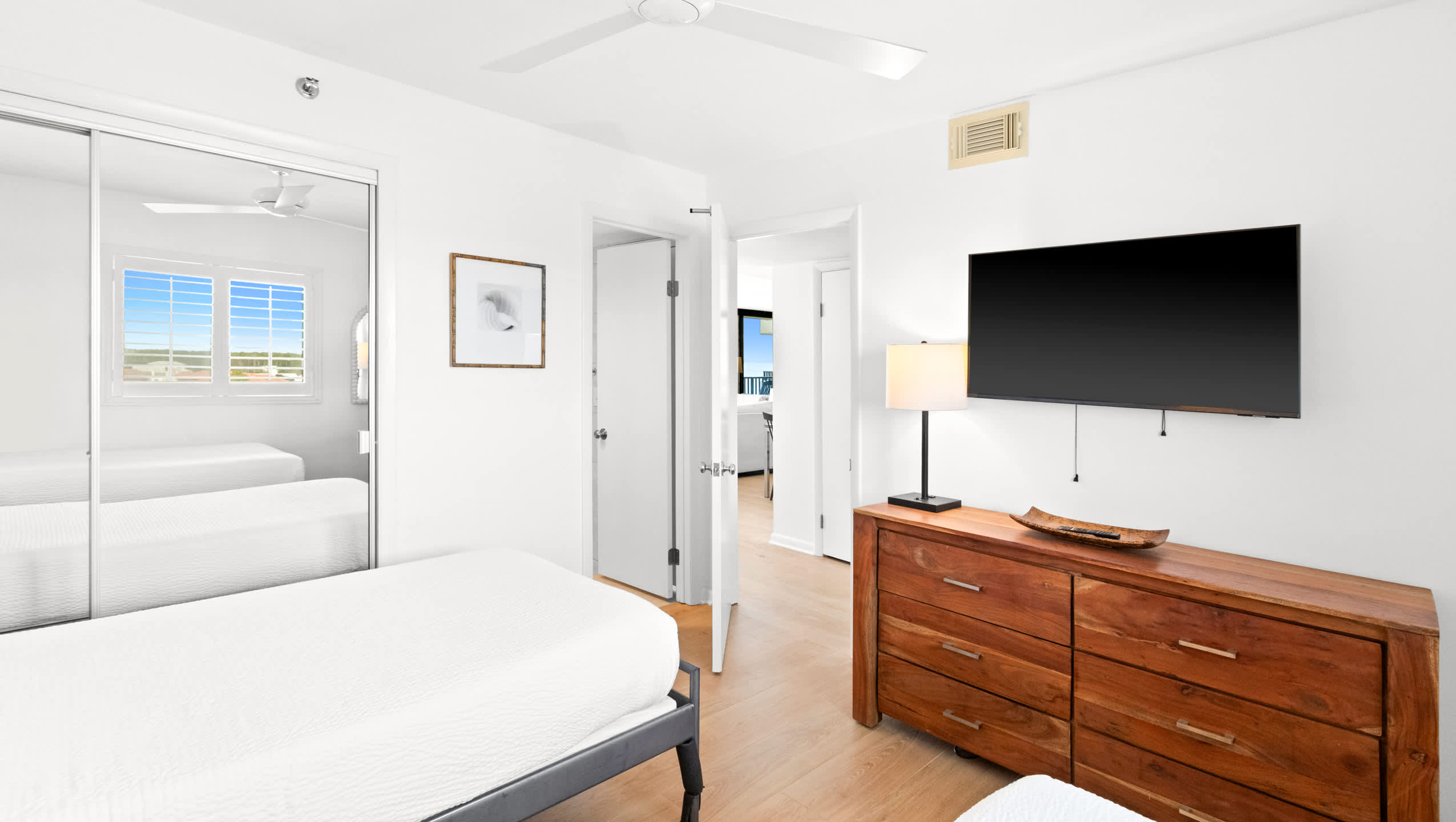 One Seagrove Place 0805 22