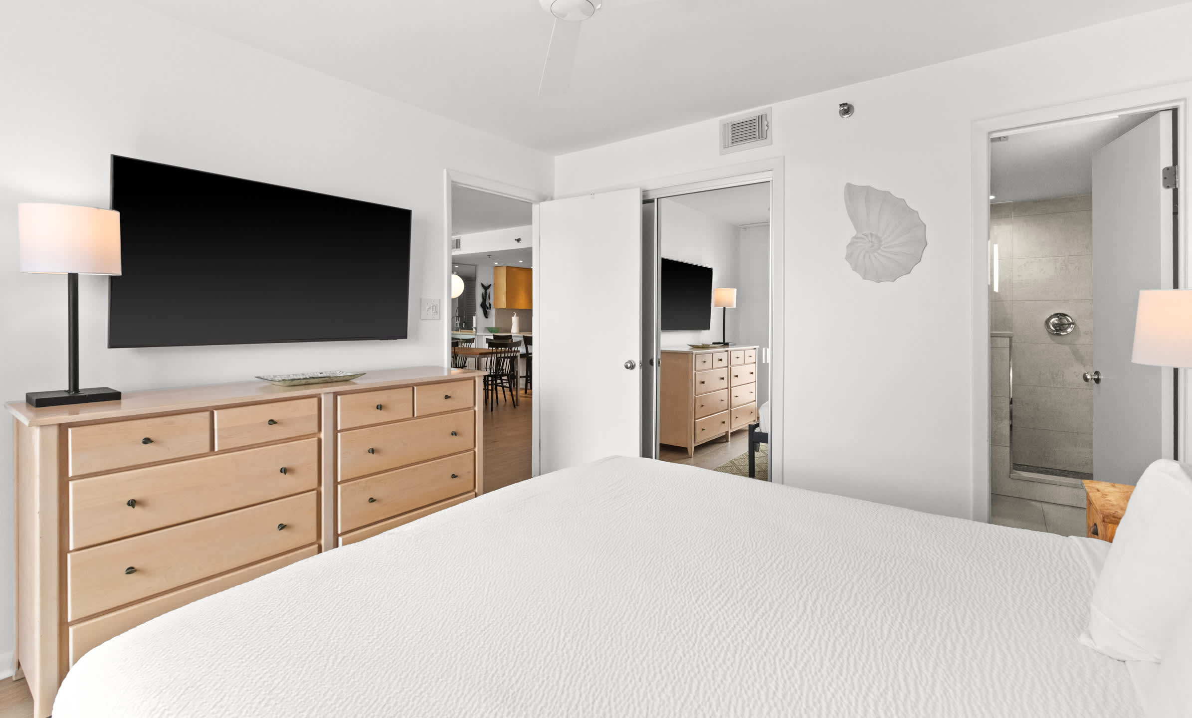 One Seagrove Place 0805 18