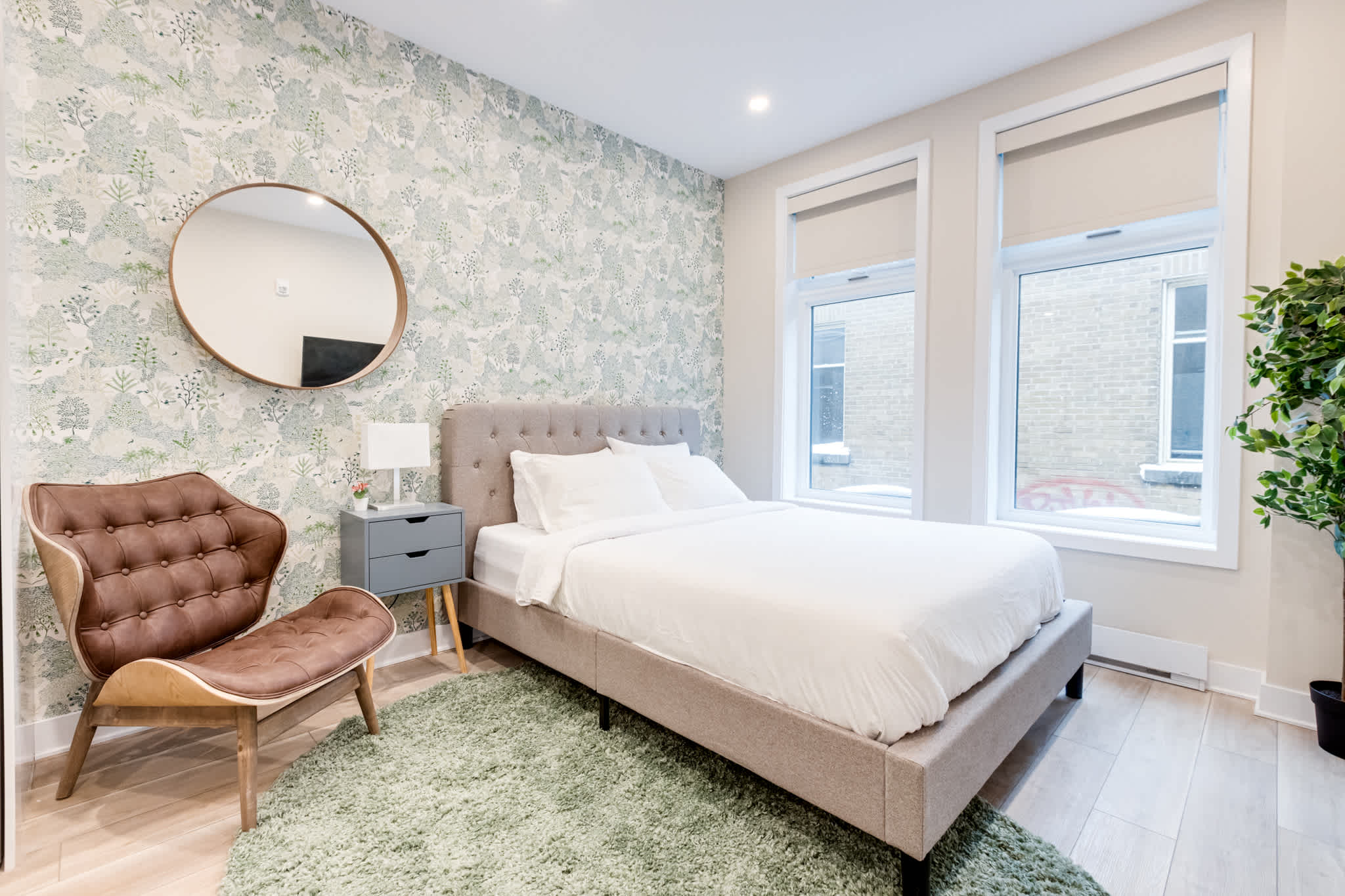 Luxurious Studio With Rooftop Patio - Charming Urban Oasis - Montréal, QC