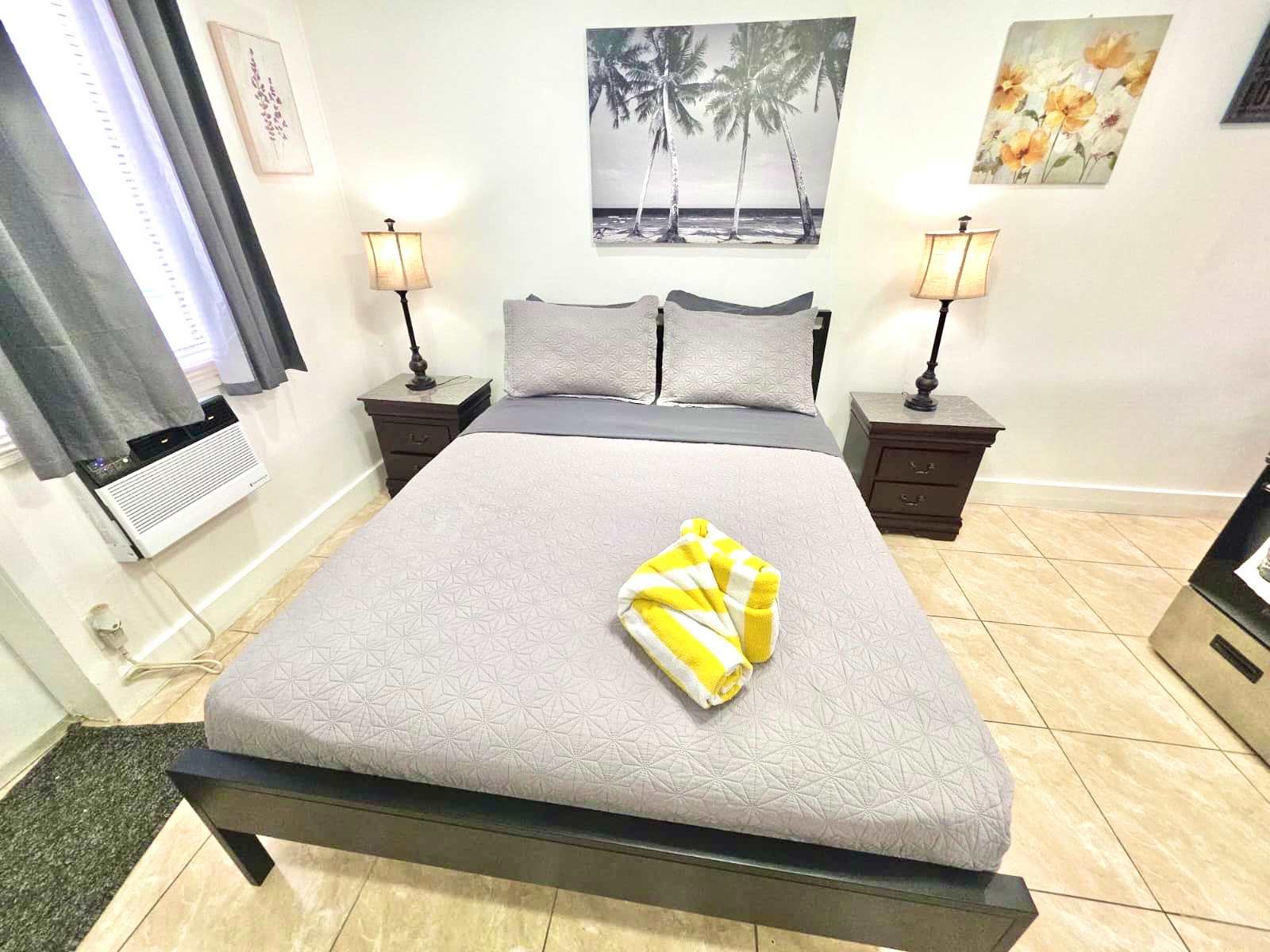 A Quiet Tide Romantic Beachside Studio Retreat — Hollywood, FL — vacation rental