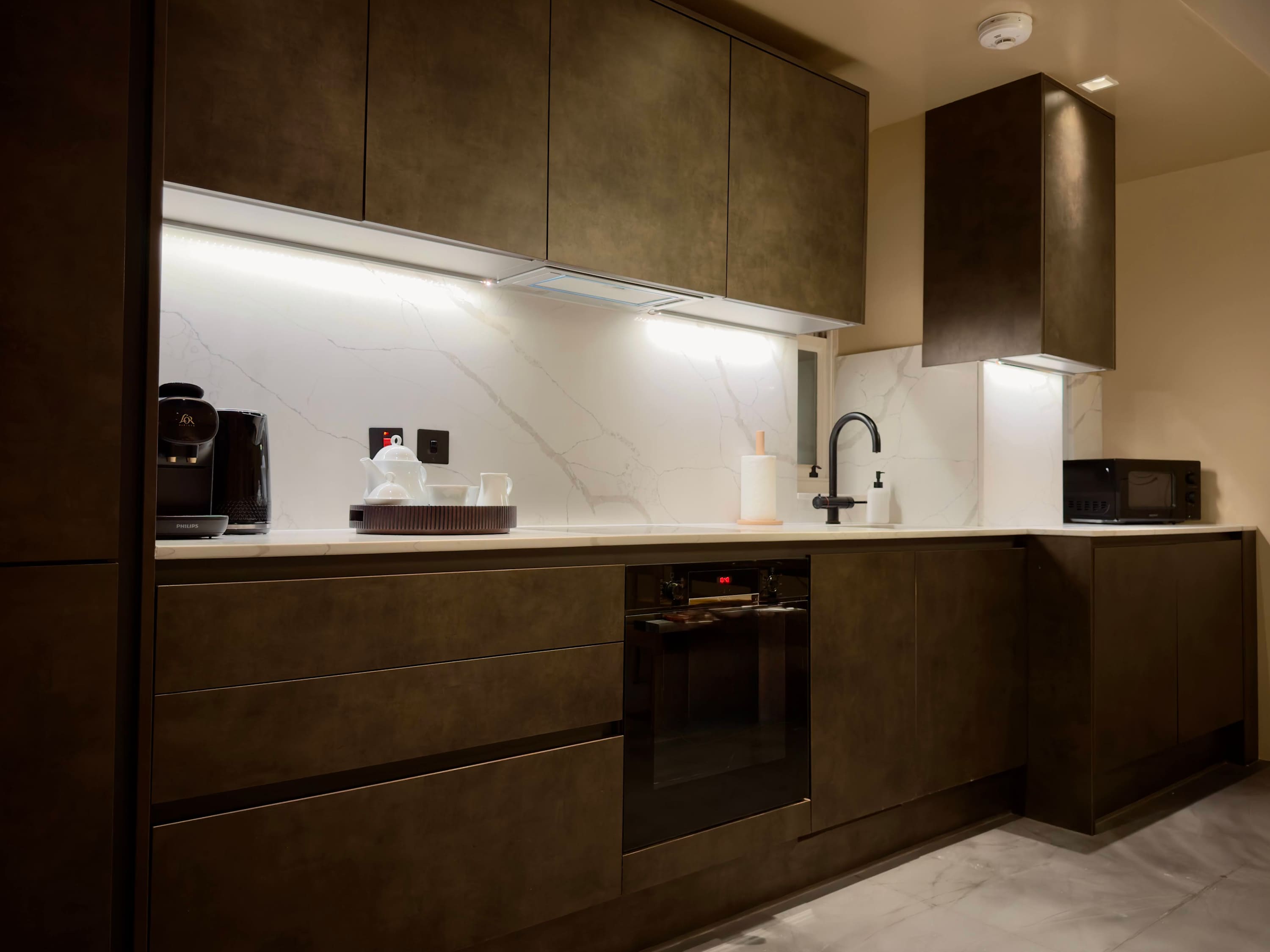Exclusive 3BR Duplex – Notting Hill & Holland Park in Royal Crescent W11 4SL - Property image 33 - VivreStays