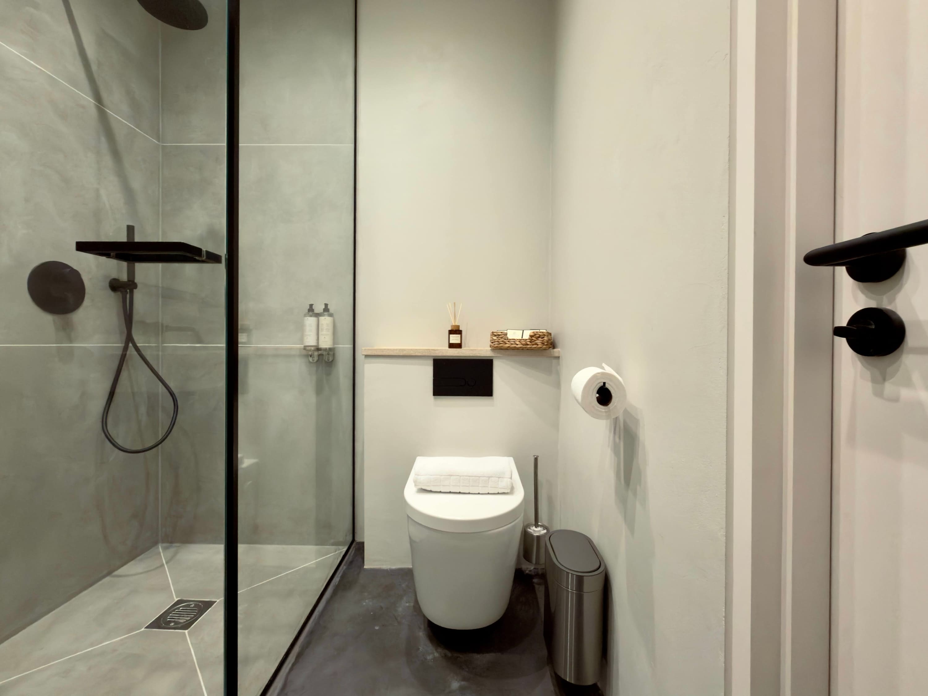 Exclusive 3BR Duplex – Notting Hill & Holland Park in Royal Crescent W11 4SL - Property image 50 - VivreStays