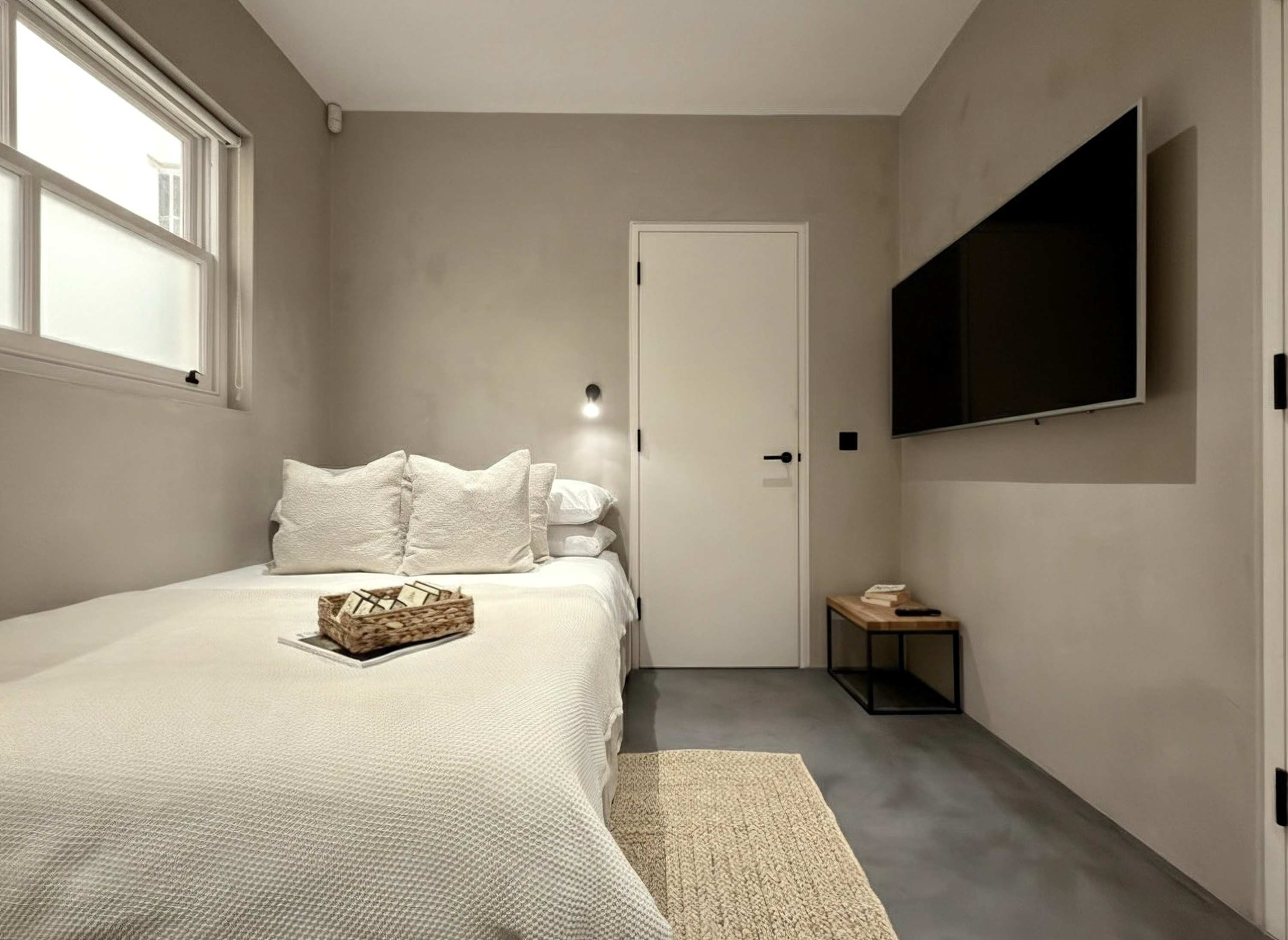 Exclusive 3BR Duplex – Notting Hill & Holland Park in Royal Crescent W11 4SL - Property image 44 - VivreStays