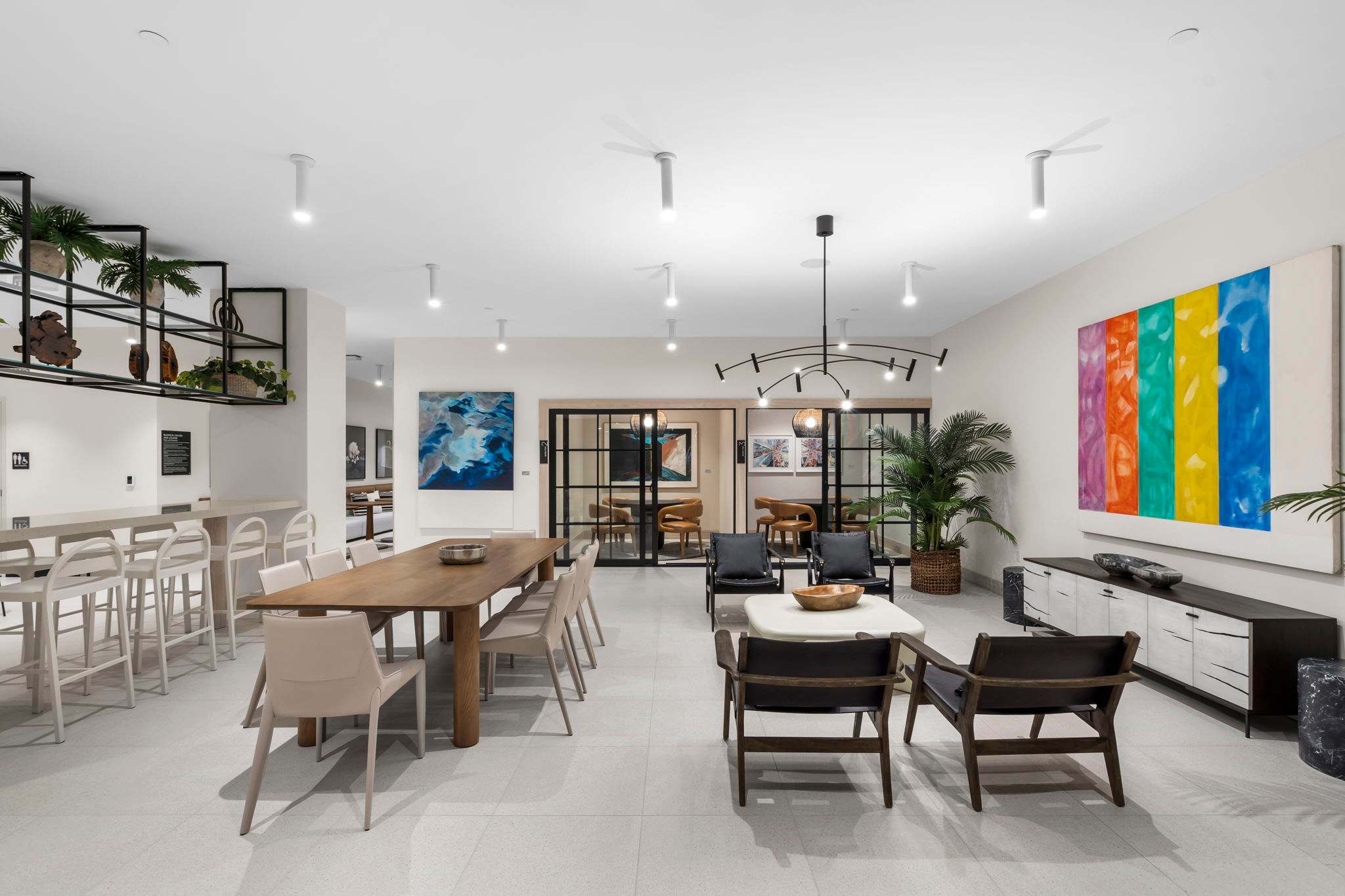 Prime Location Downtown Condo | Pool & Gym