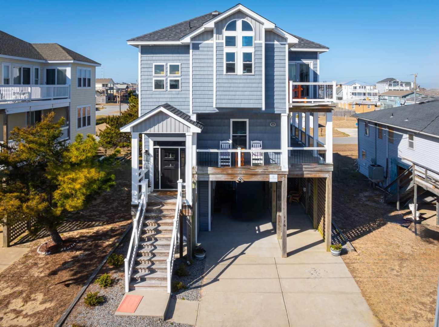 Ocean Views! Steps To Beach! 5bd Luxury Home! — Kill Devil Hills, NC — vacation rental