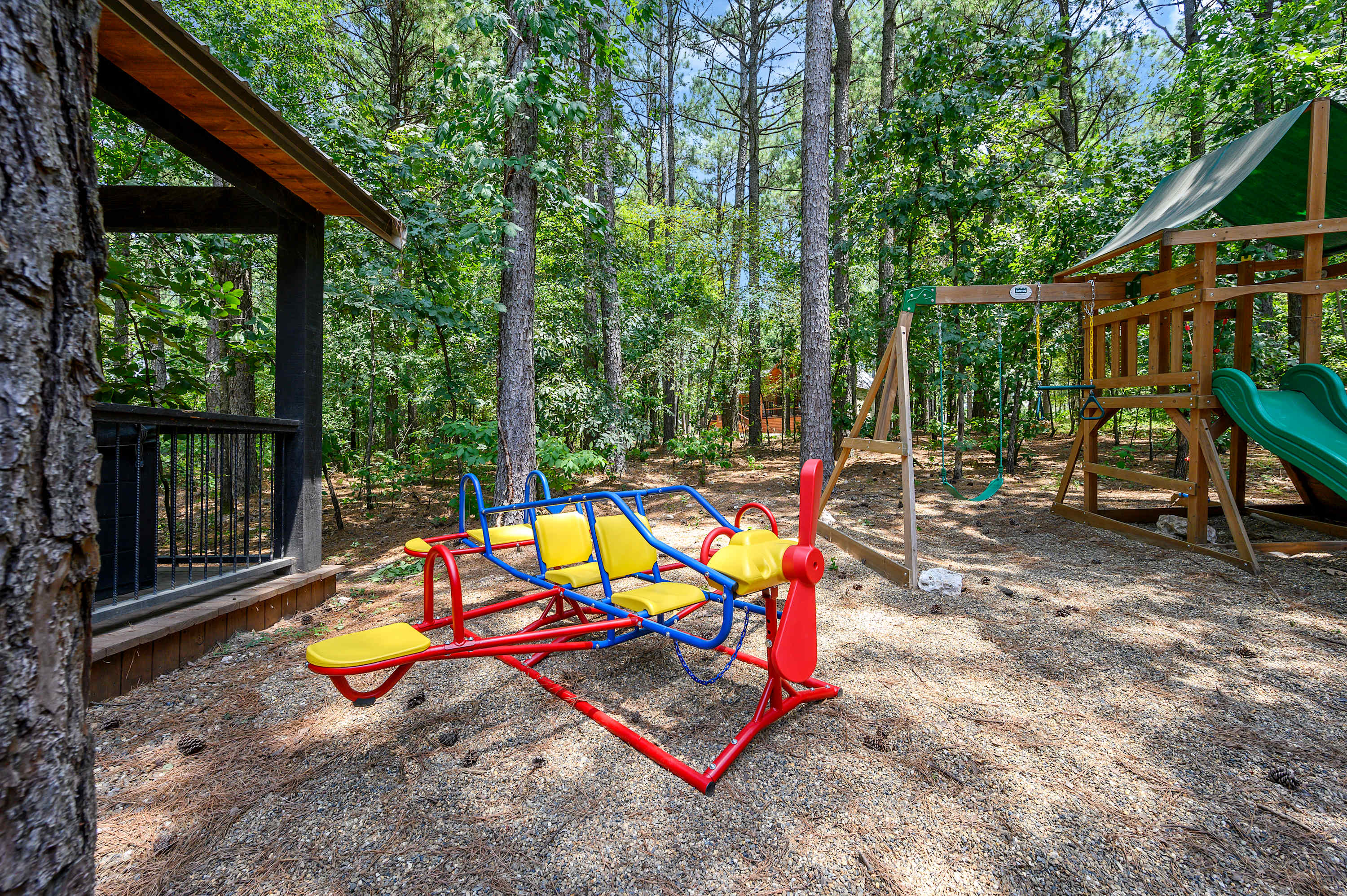 New!6BR Hot Tub-Firepit-Arcade-Playset! Sleeps 22!