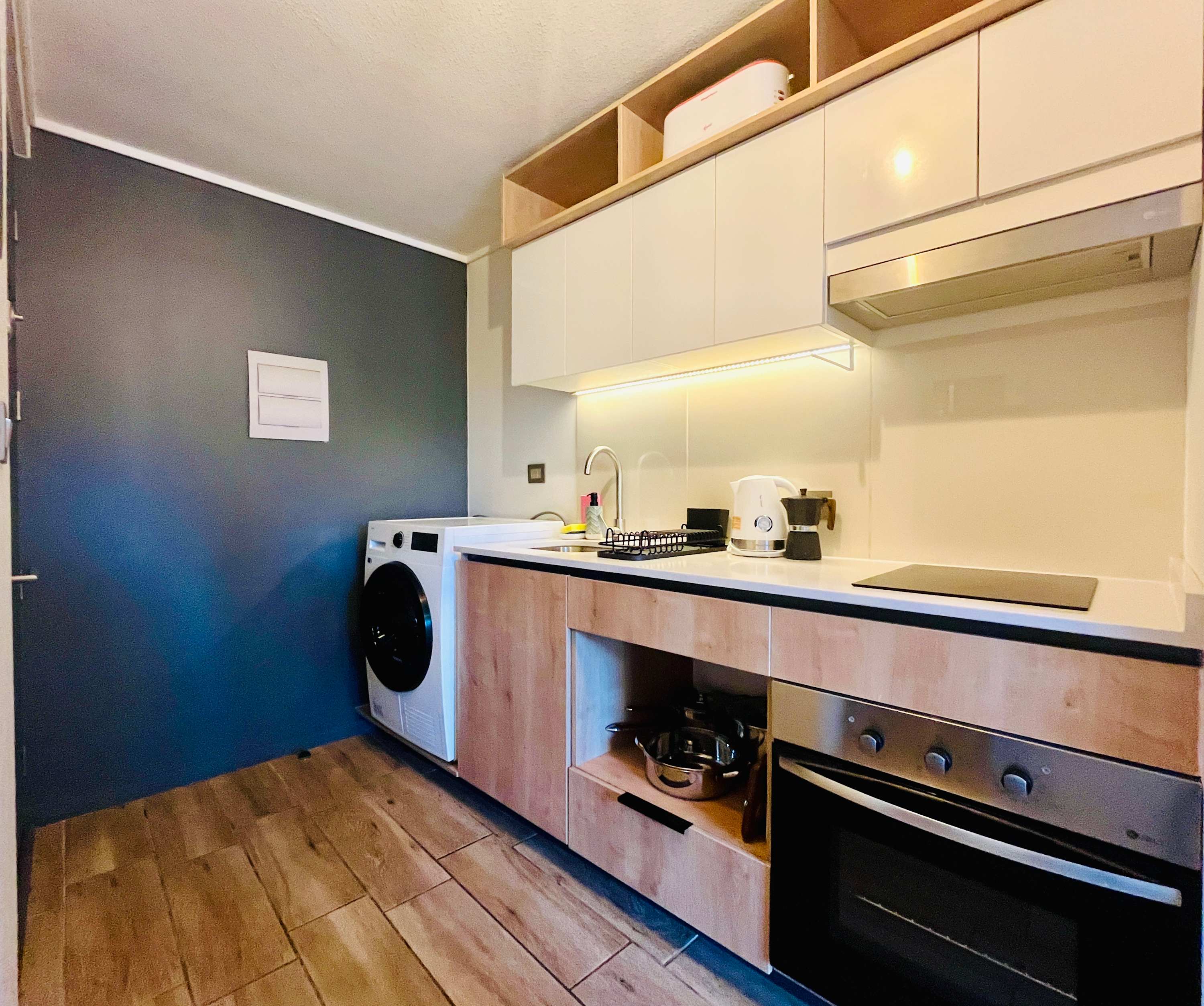 Modern Studio in Downtown Santiago w/ A/C & Gym