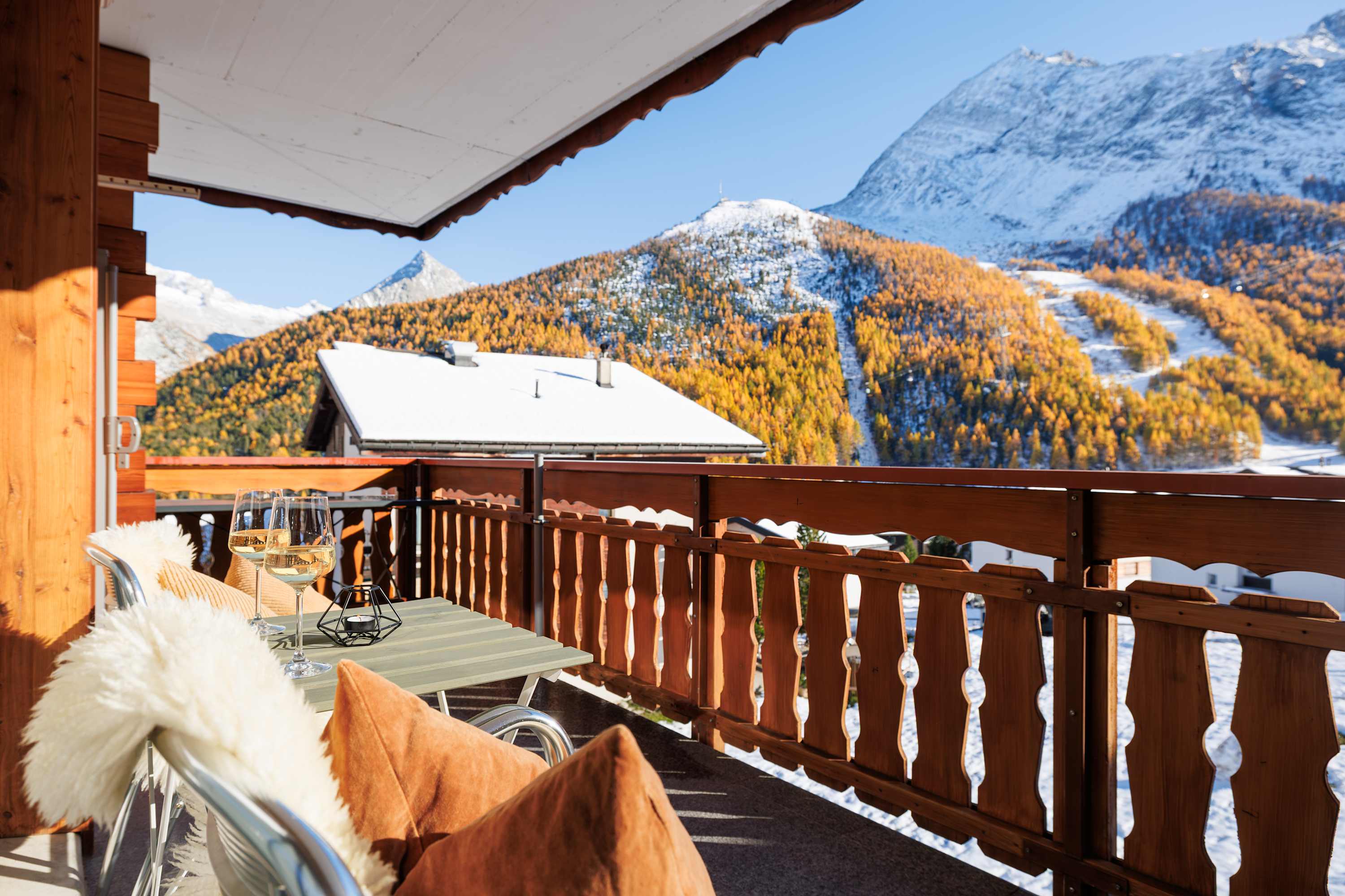 Cornelia 2, wellness, ski in-out, 2 bedrooms — Saas-Fee, Valais — vacation rental