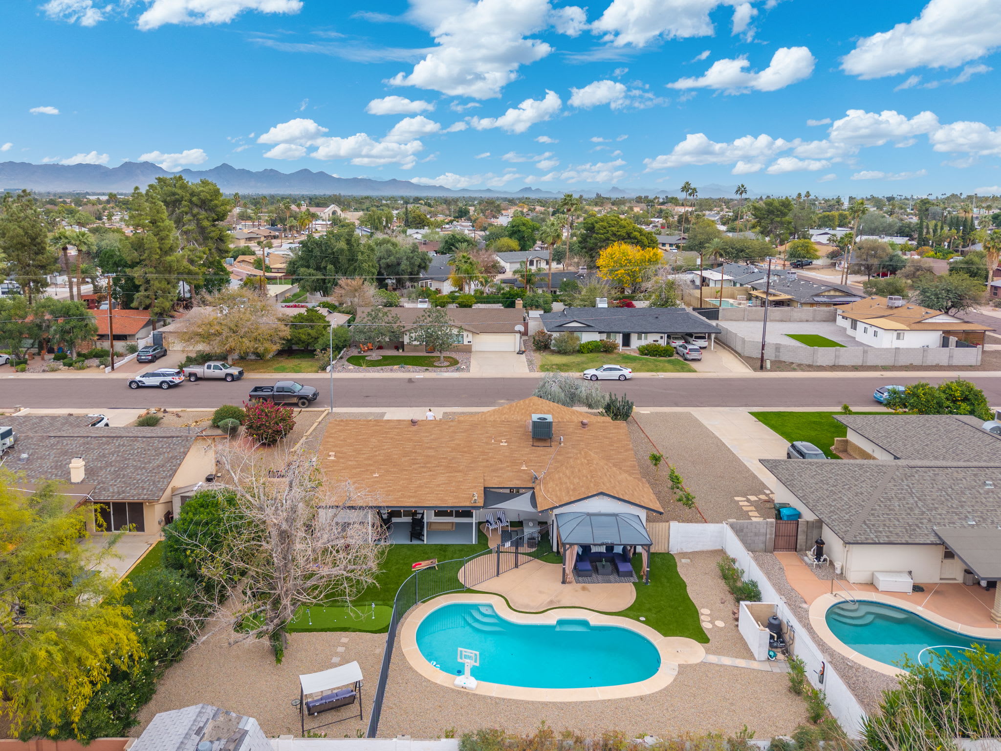 Pool, IceBath, Mini Putt, Patio | Downtown Phoenix 5