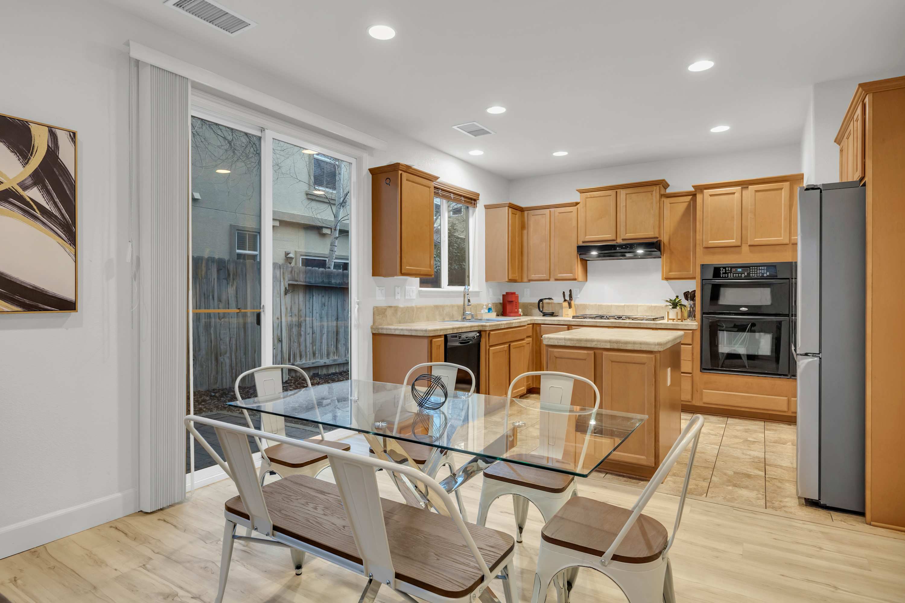 South Reno House: 3BR, Sleeps 12, Free Parking & Pets! — Reno, NV — vacation rental