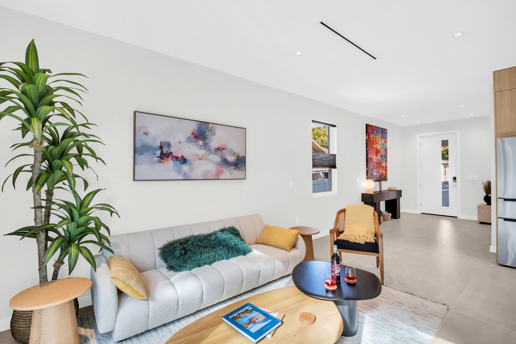 Modern St. Pete Home | Indoor-Outdoor Oasis