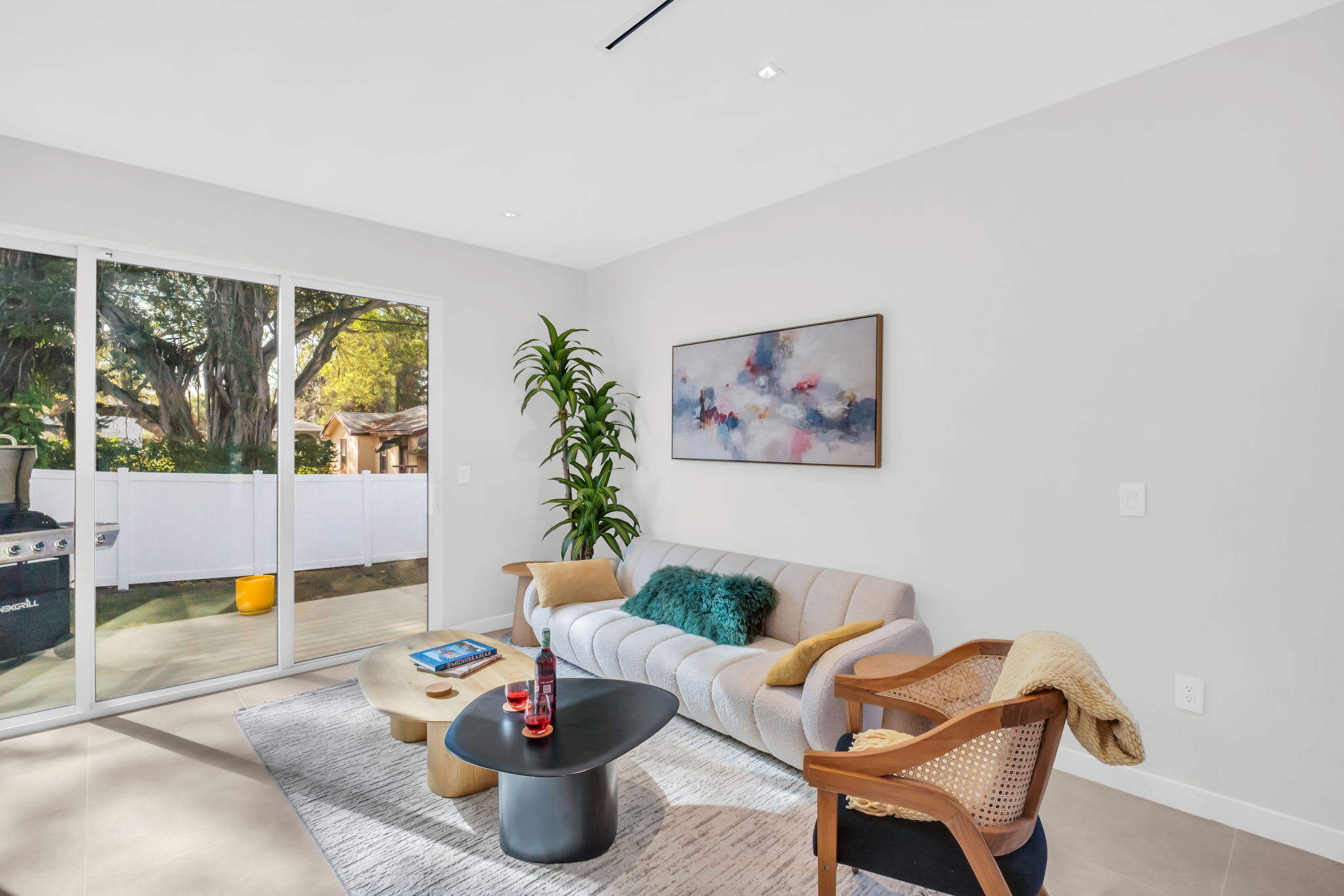 Modern St. Pete Home | Indoor-Outdoor Oasis