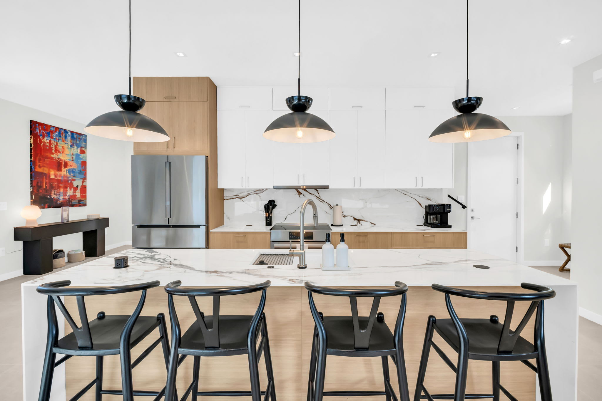 Modern St. Pete Home | Indoor-Outdoor Oasis