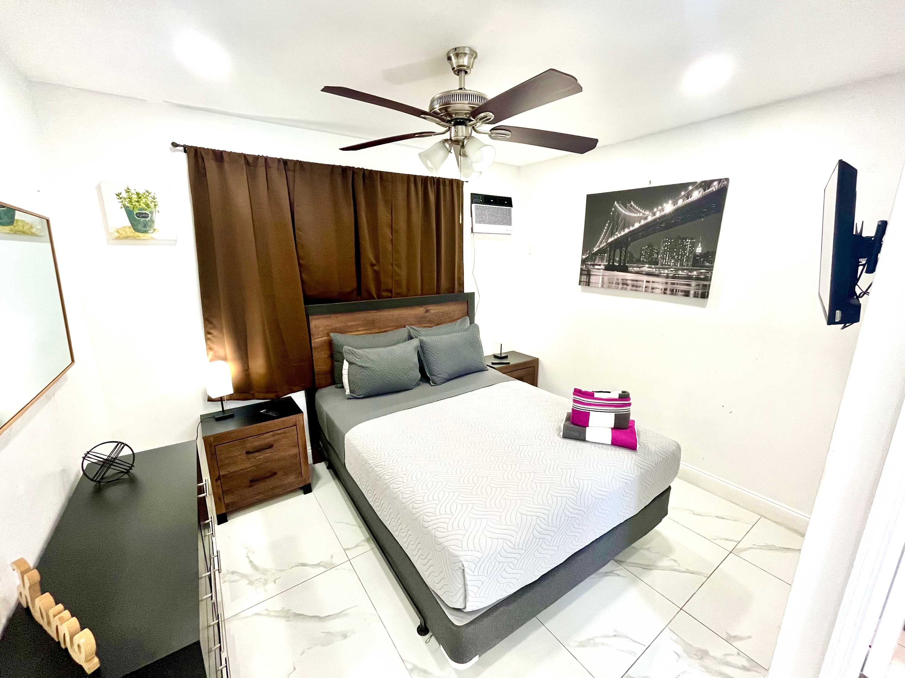 Hollywood Beach Suites - Steps to the Beach & Family Fun! — Hollywood, FL — vacation rental