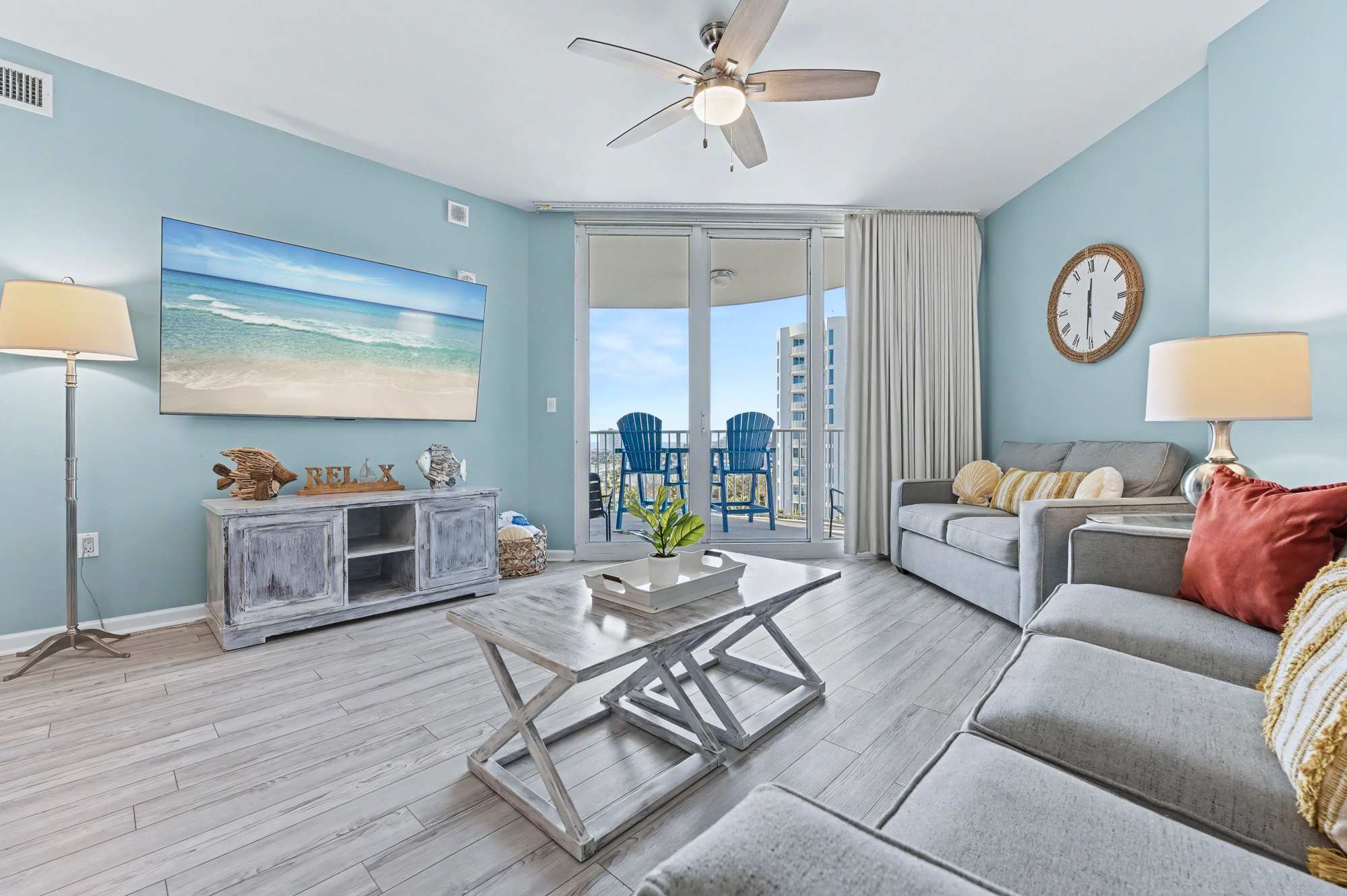 Palm d Away Stay for 6