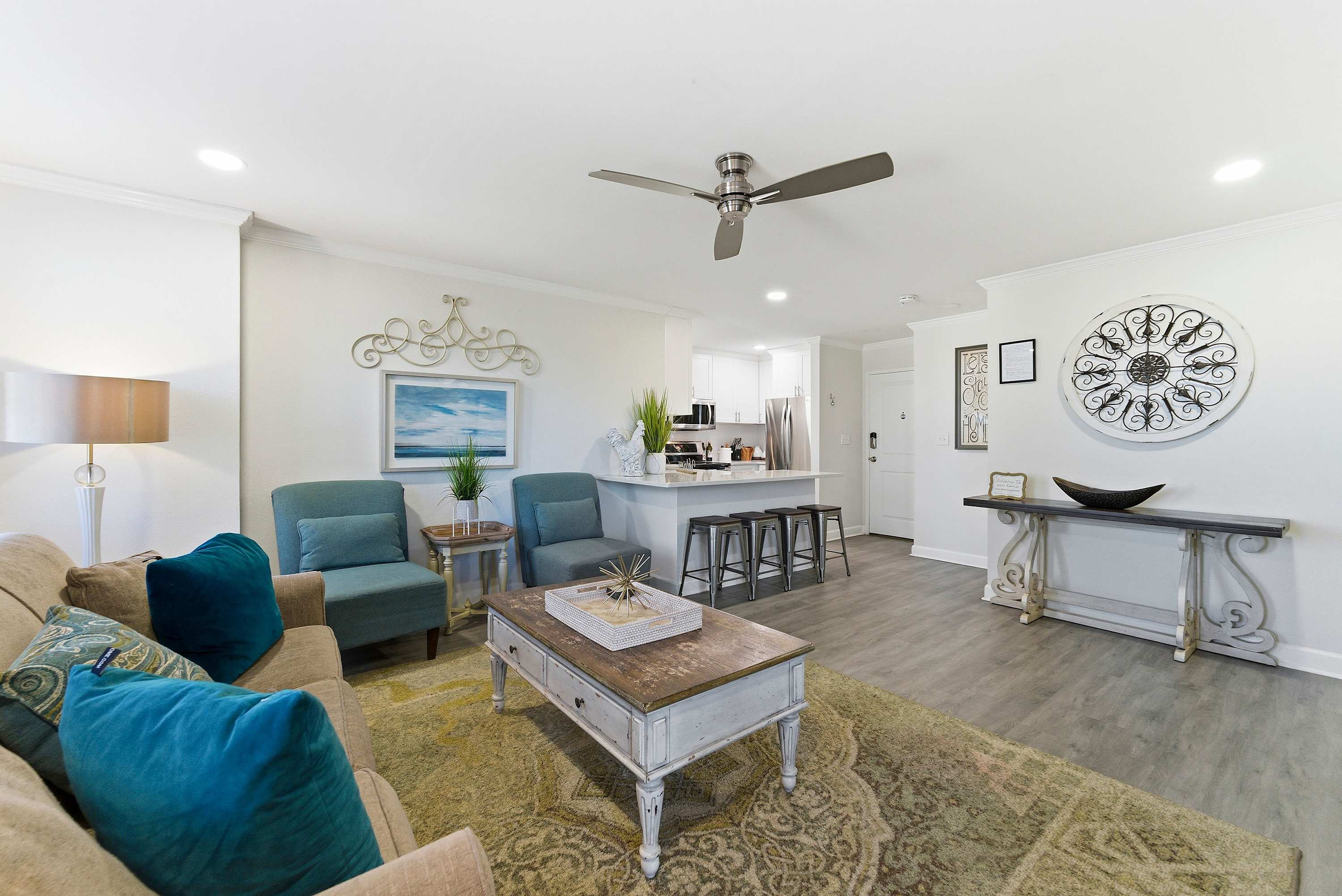 Downtown Delight For 4 4