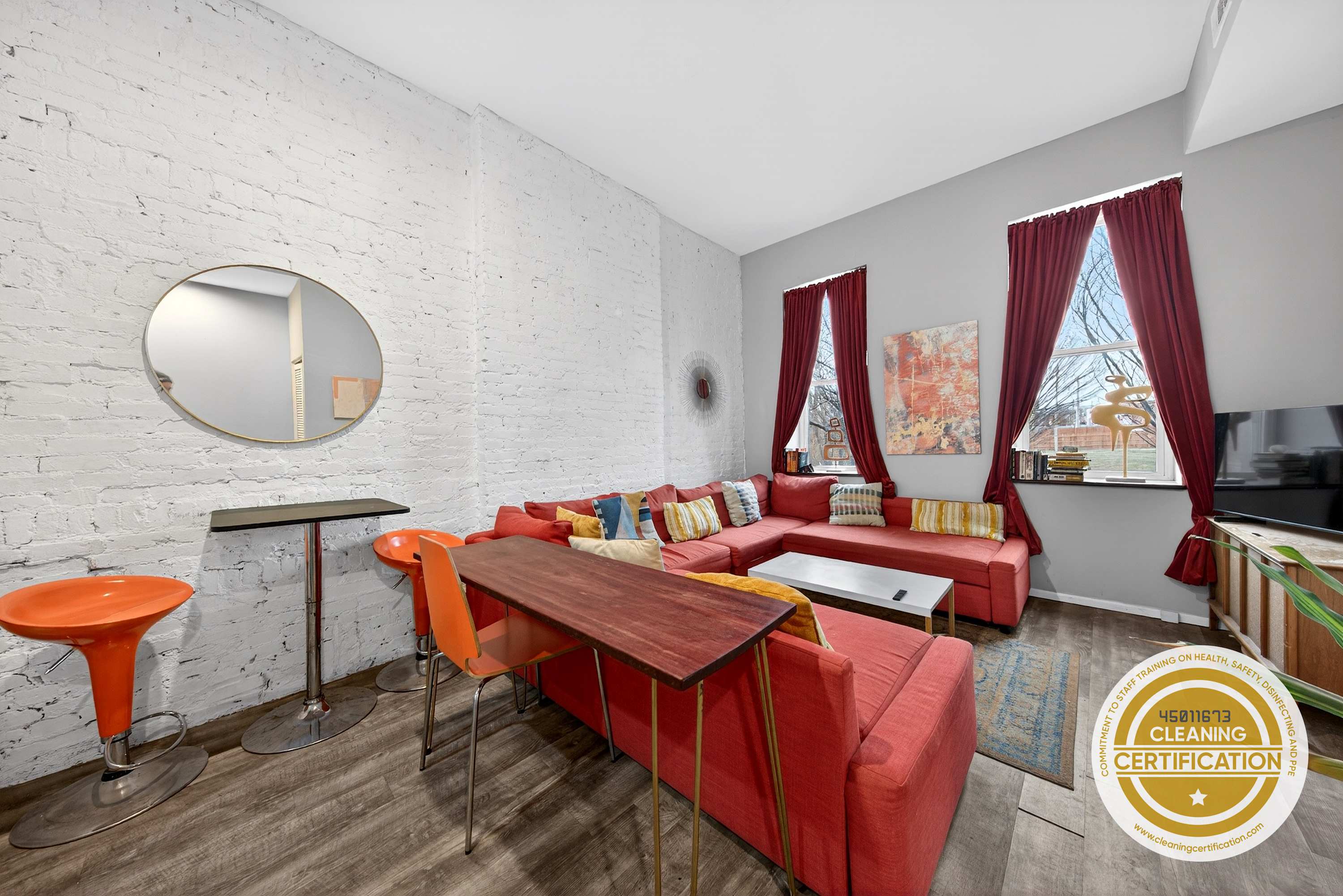 Bold City Haven 2 units ABODEbucks — St. Louis, MO — vacation rental
