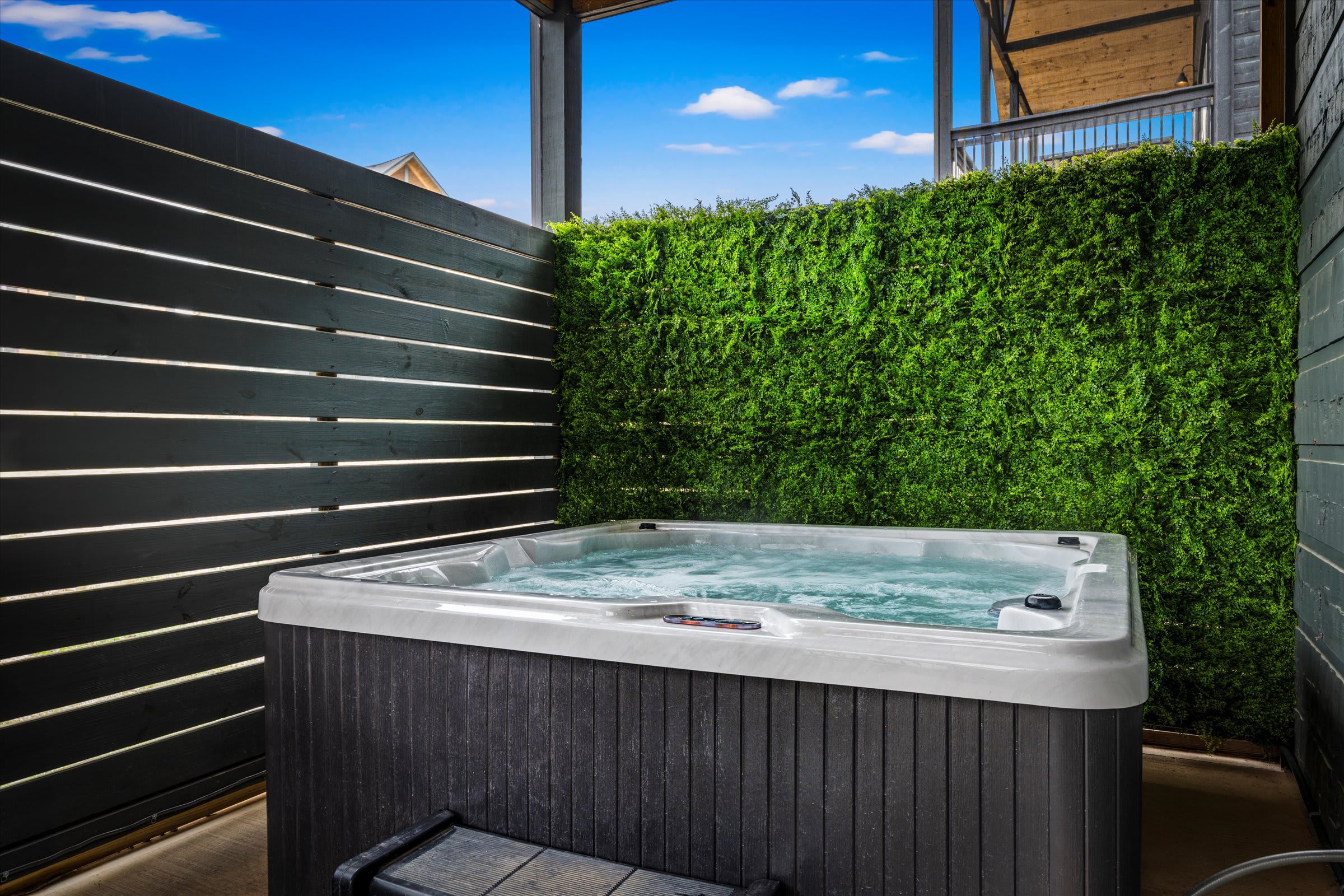 Serene cabin w/ pool, hot tub & game room