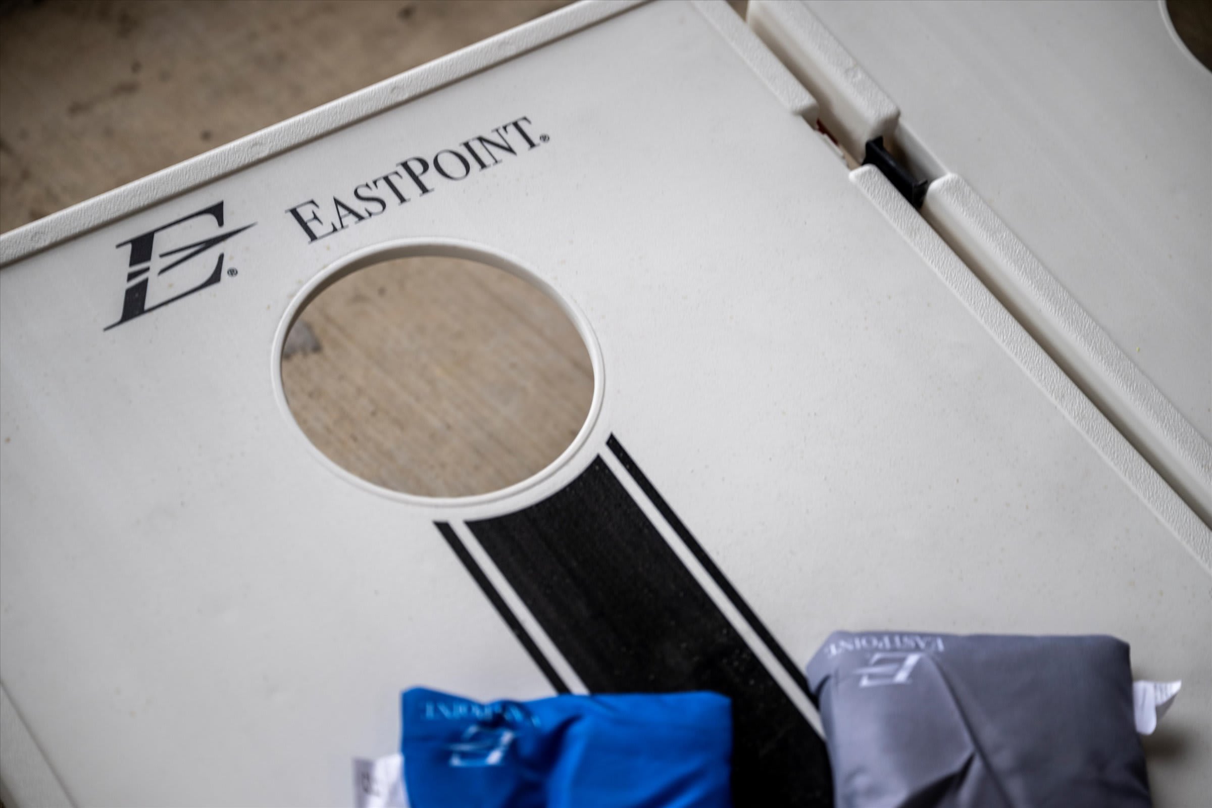 Serene cabin w/ pool, hot tub & game room