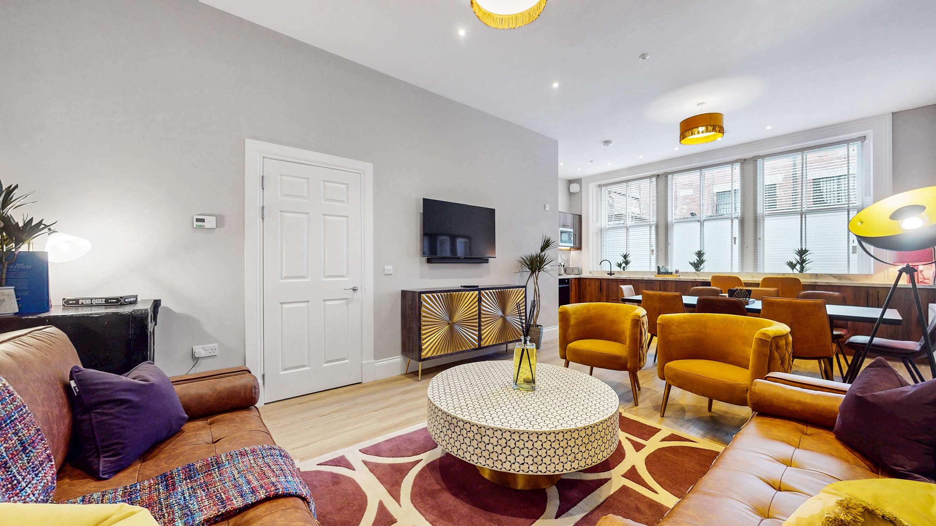 View Luxury City Centre Apartment | Near Hydro & Major Stations in Bath Street 92 G2 2EJ Luxury City Centre Apartment | Near Hydro & Major Stations in Bath Street 92 G2 2EJ - Property image 4 - VivreStays