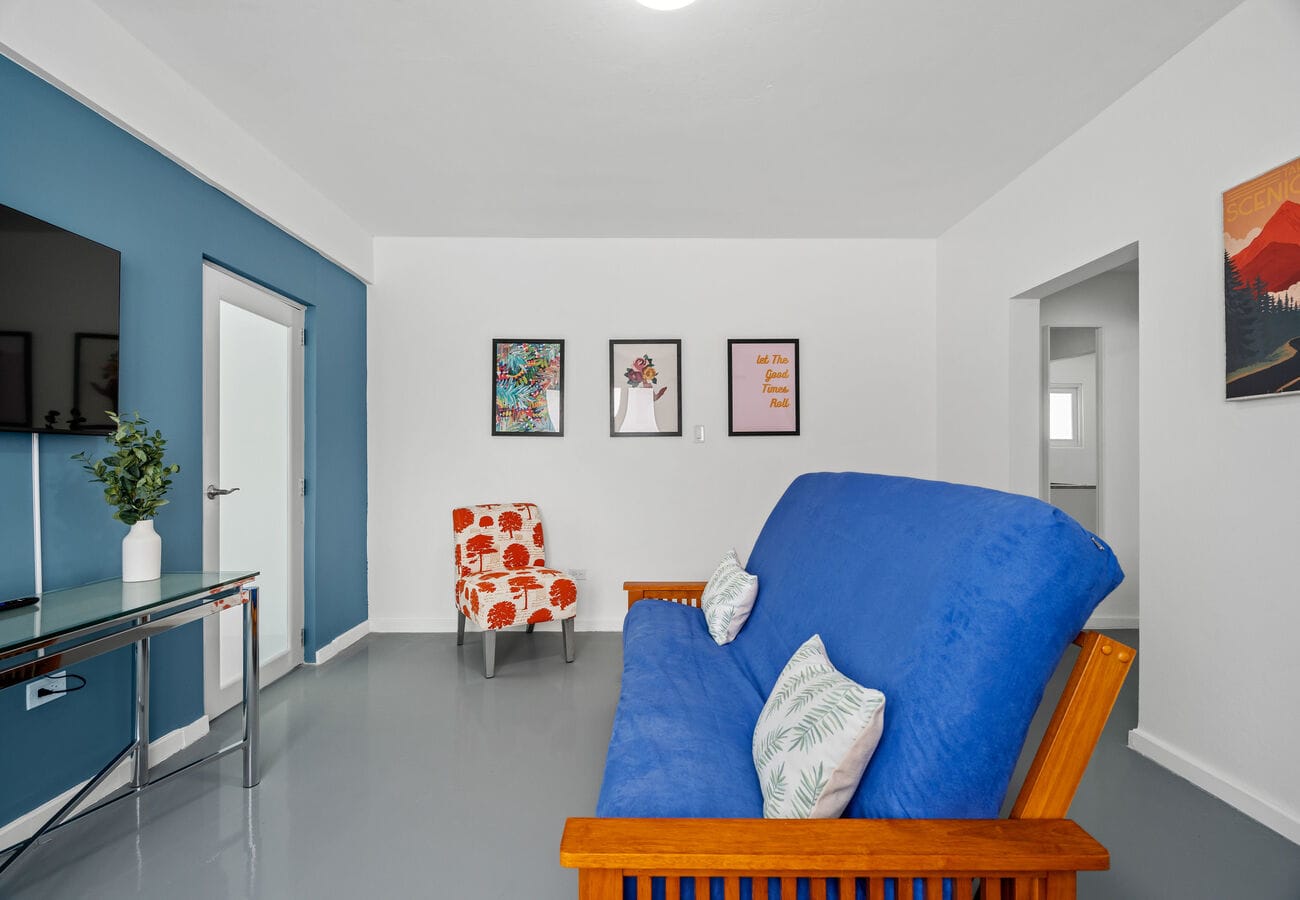 Otium | Beach Walking Distance | King Size Bed
