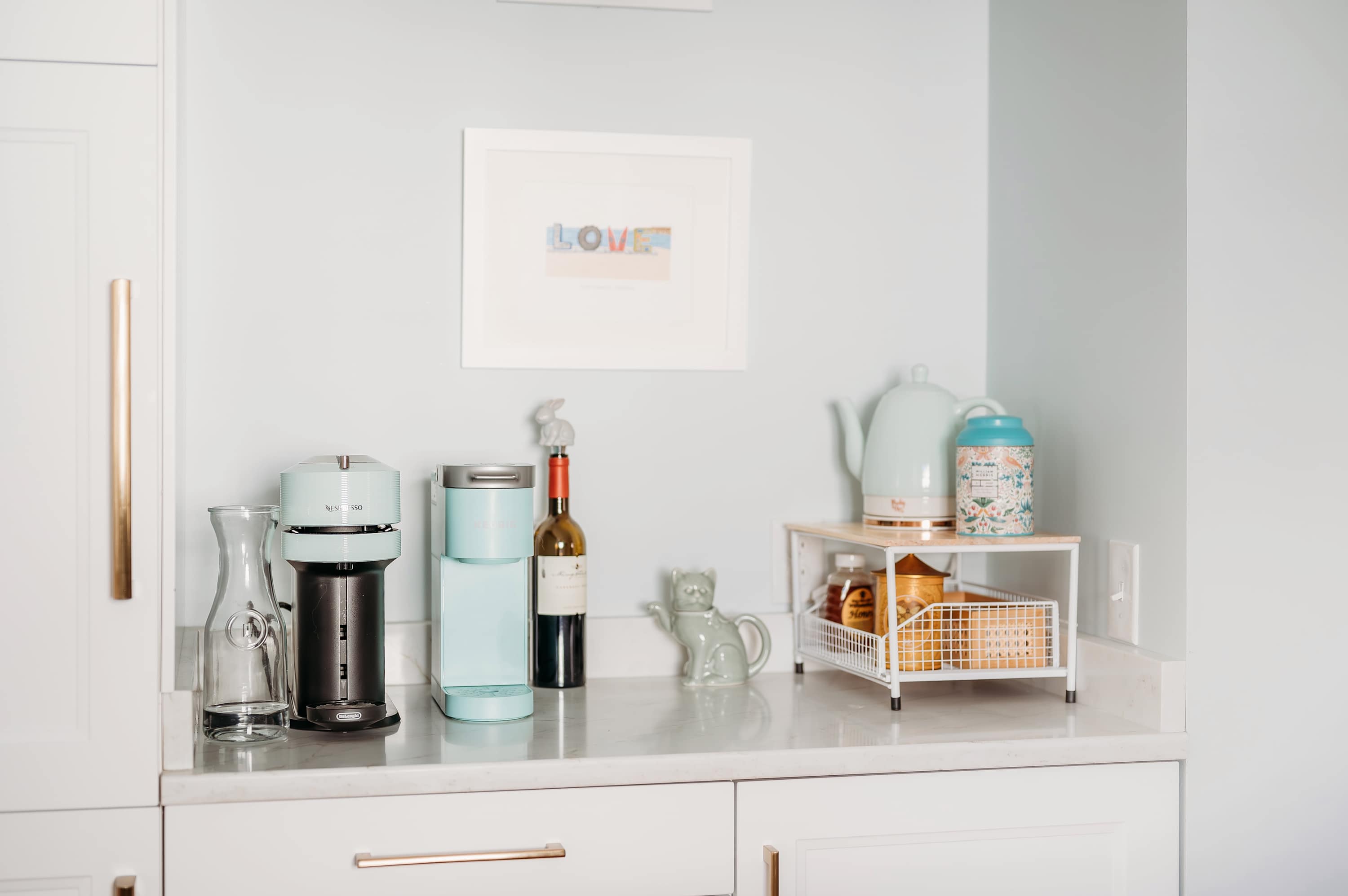 Coastal Getaway Steps from Beach | Queen’s Cottage